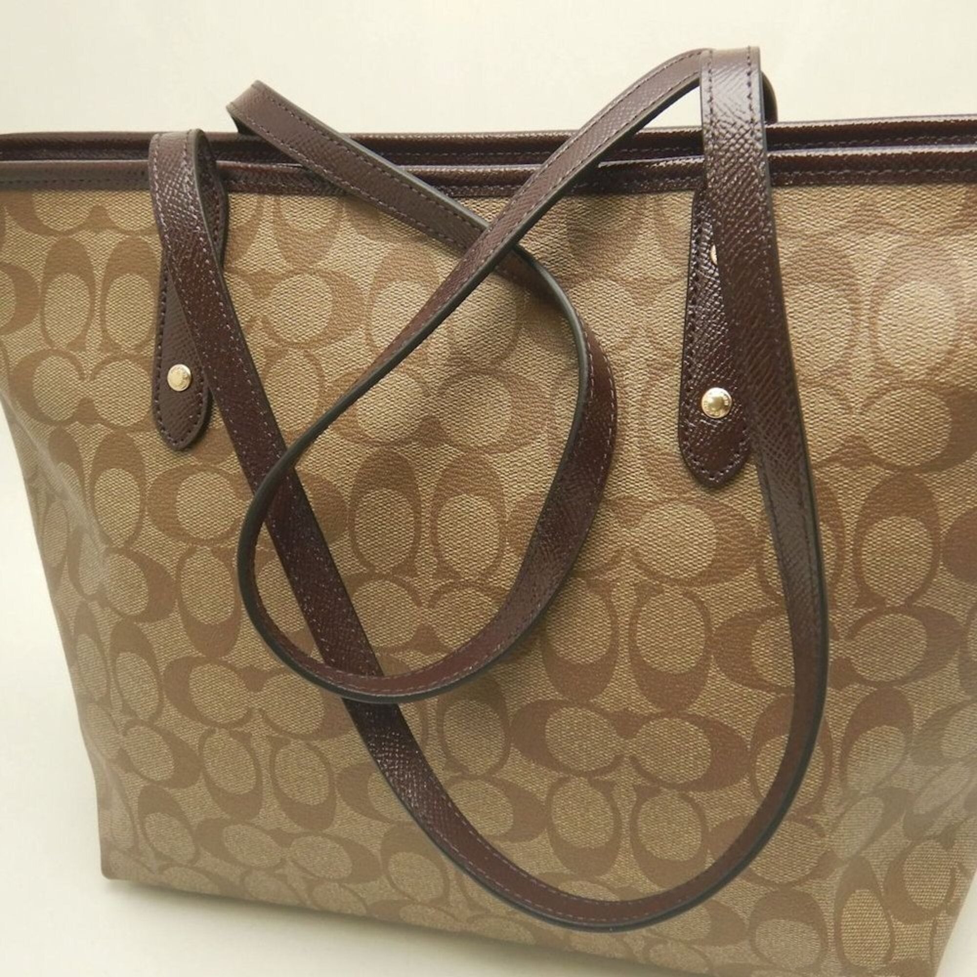 Coach Signature Beige Coated Canvas Tote Bag (Pre-Owned)