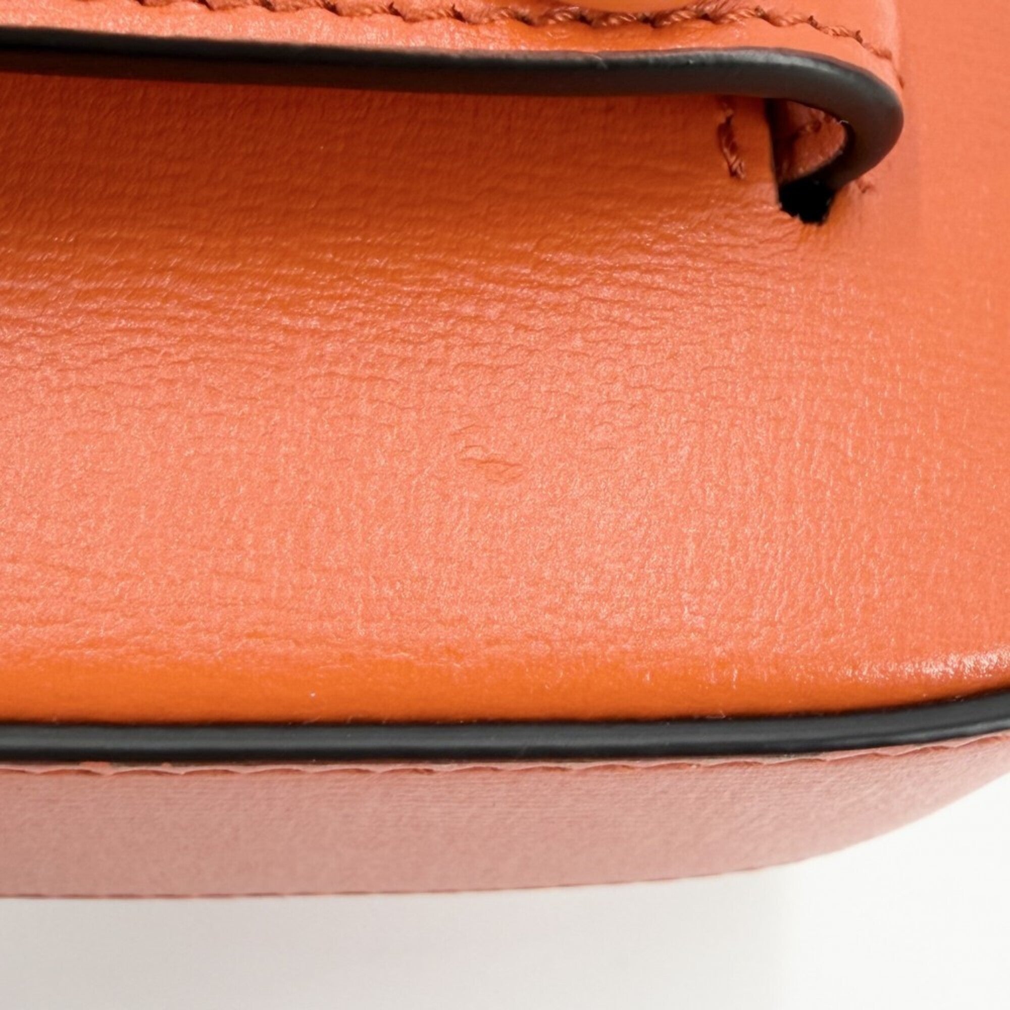 Gucci Orange Leather Shoulder Bag (Pre-Owned)