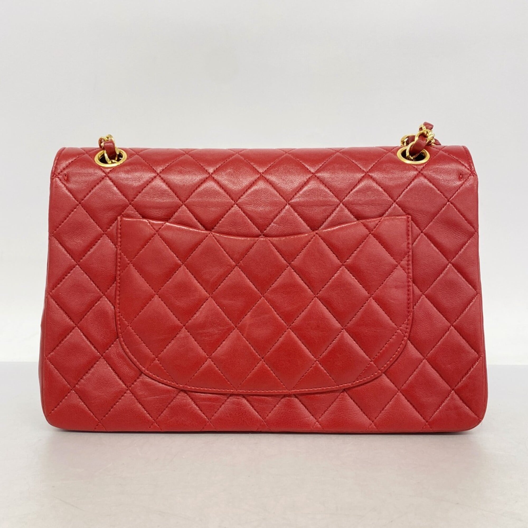 Chanel Red Color Leather Shoulder Bag (Pre-Owned)