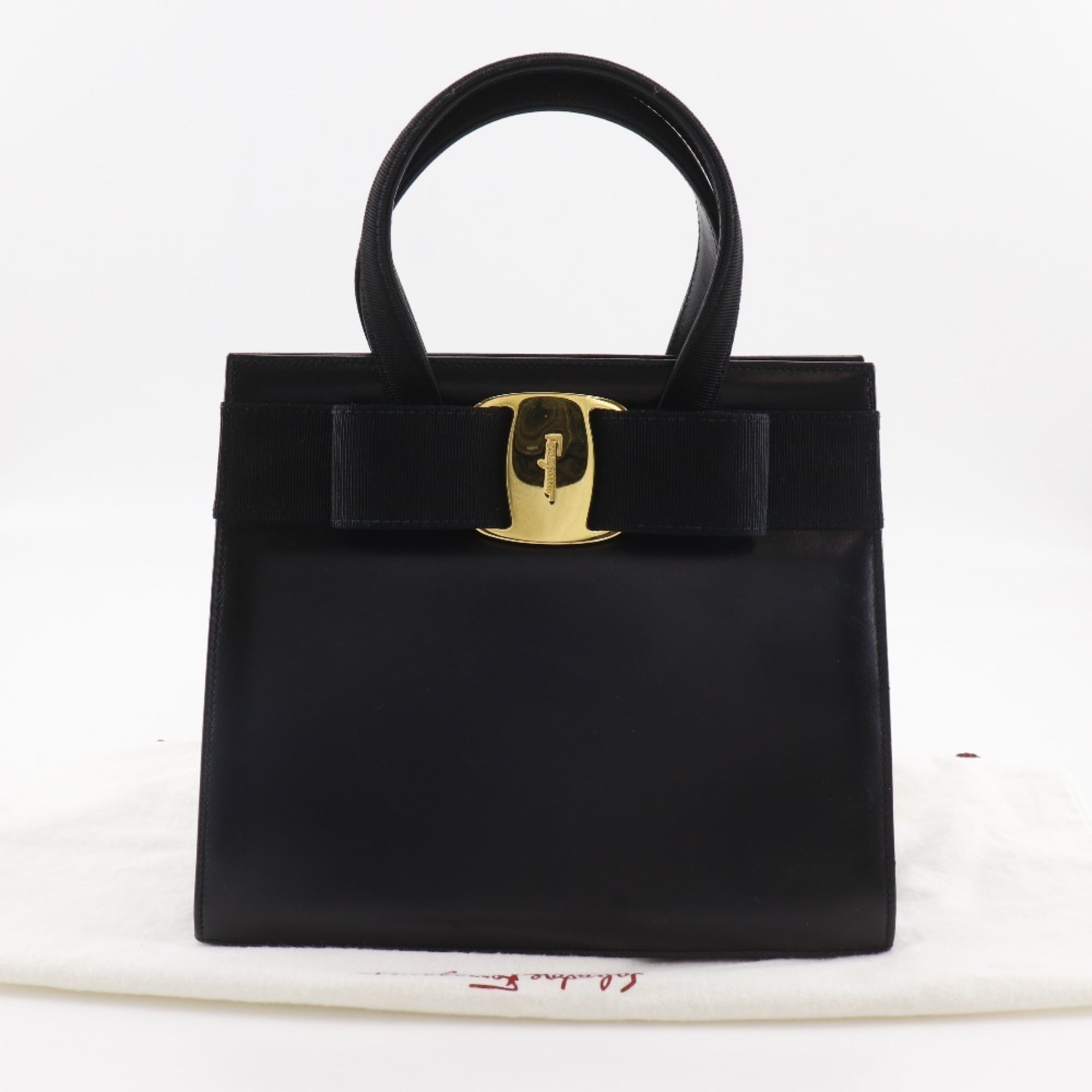 Salvatore Ferragamo Black Leather Handbag (Pre-Owned)