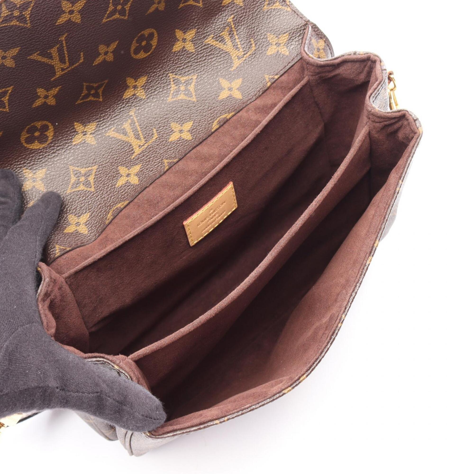 Louis Vuitton Brown Pvc Leather Handbag Pochette (Pre-Owned)
