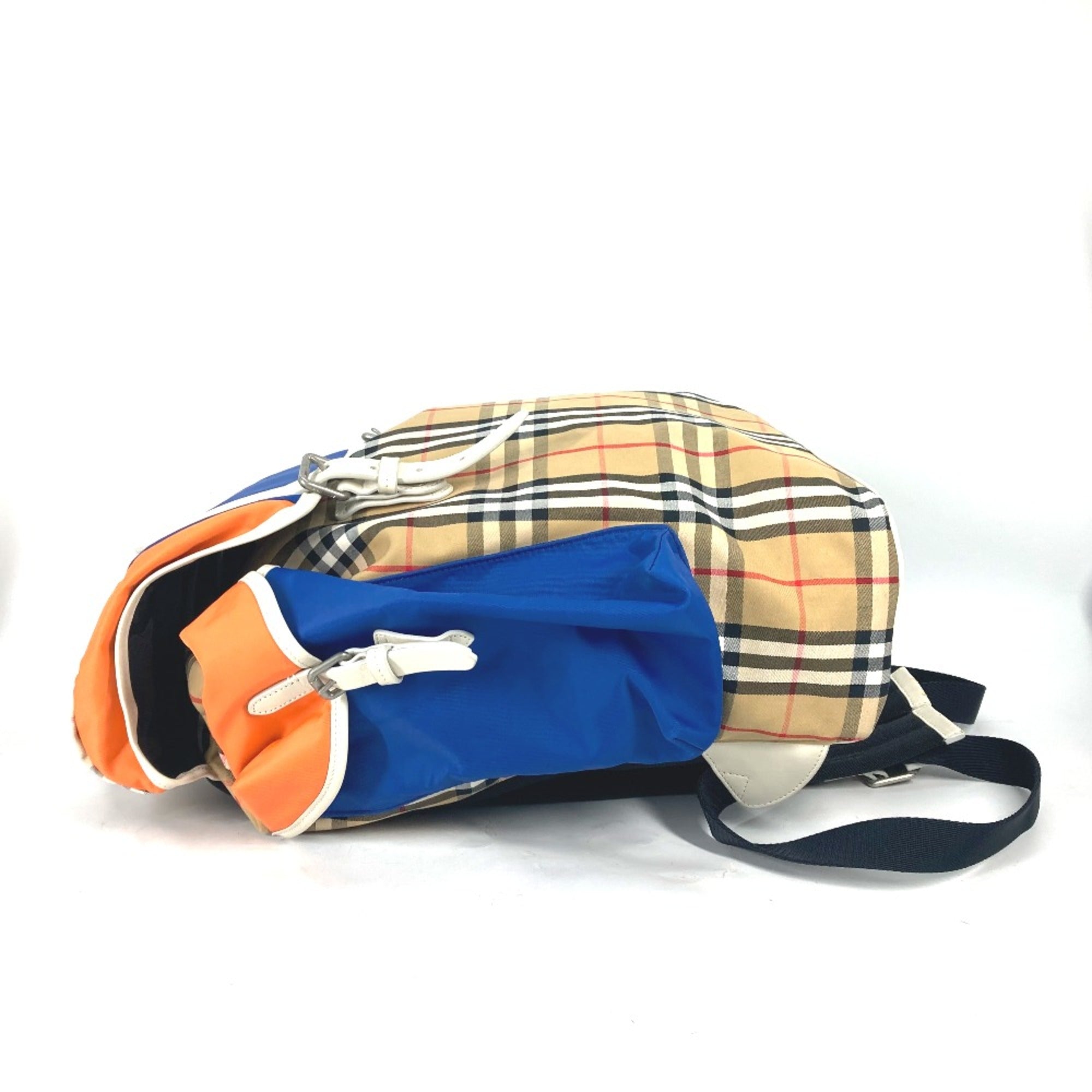 Burberry Beige Leather Backpack (Pre-Owned)