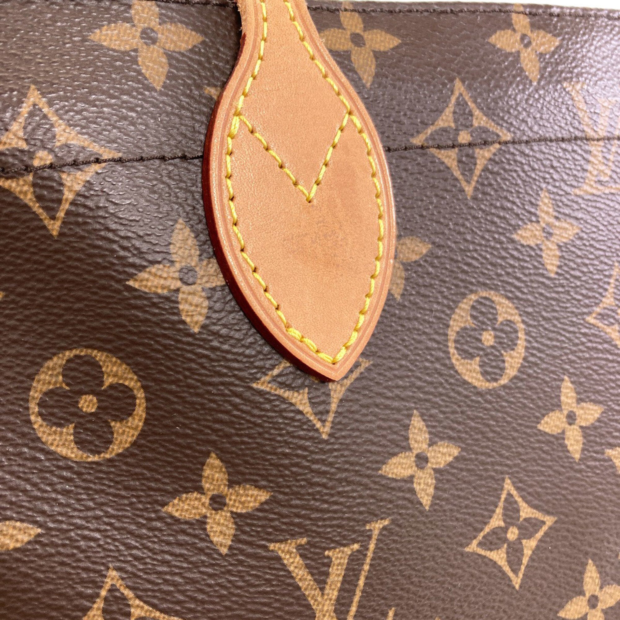 Louis Vuitton Monogram Monogram Pouch Tote Bag (Pre-Owned)
