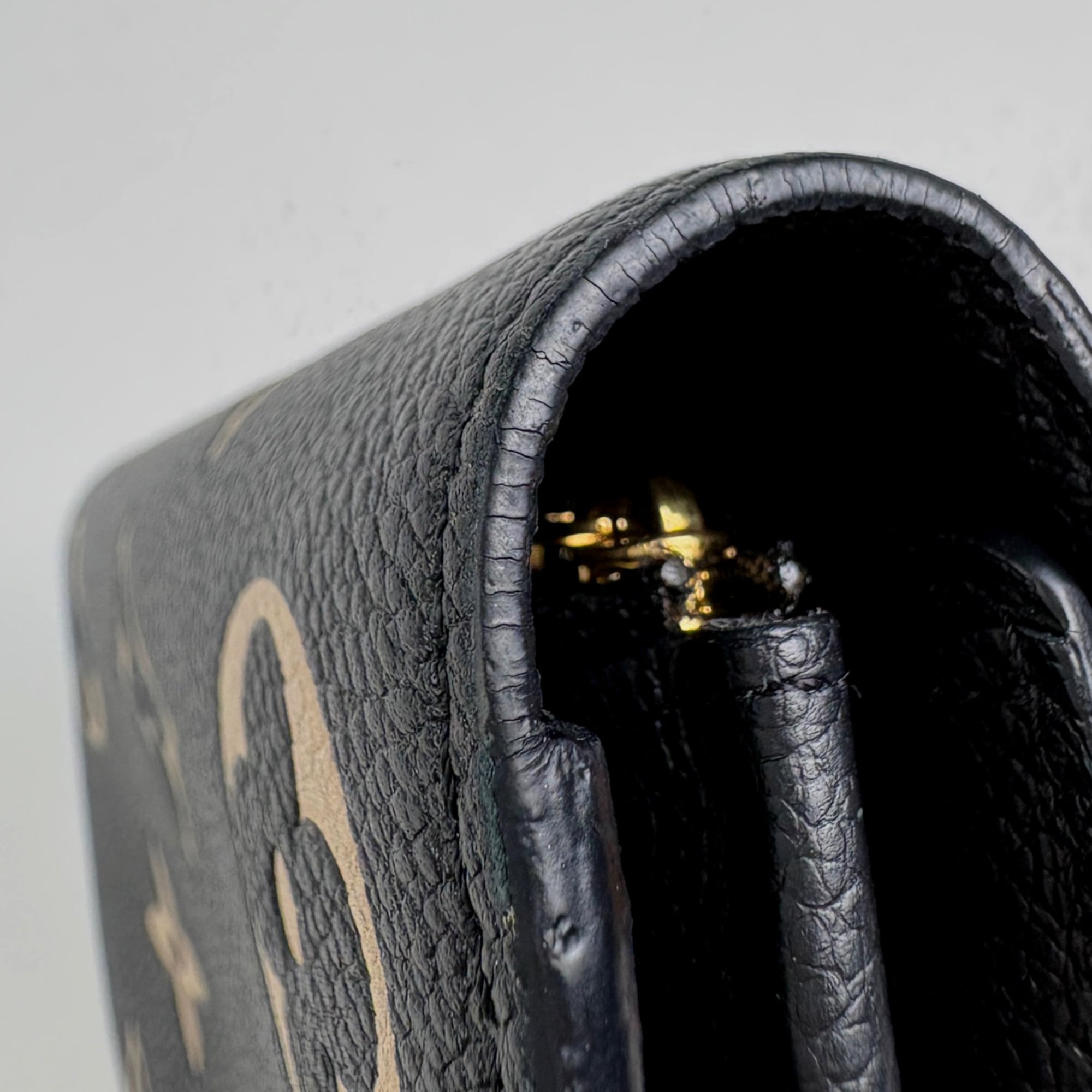 Louis Vuitton Beige Black Noir Monogram Empreinte Long Wallet (Bi-Fold) (Pre-Owned)