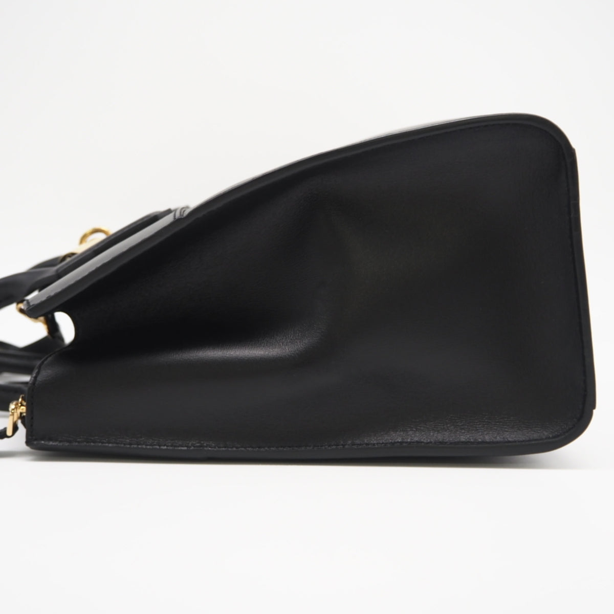Louis Vuitton Black Noir Leather Handbag (Pre-Owned)