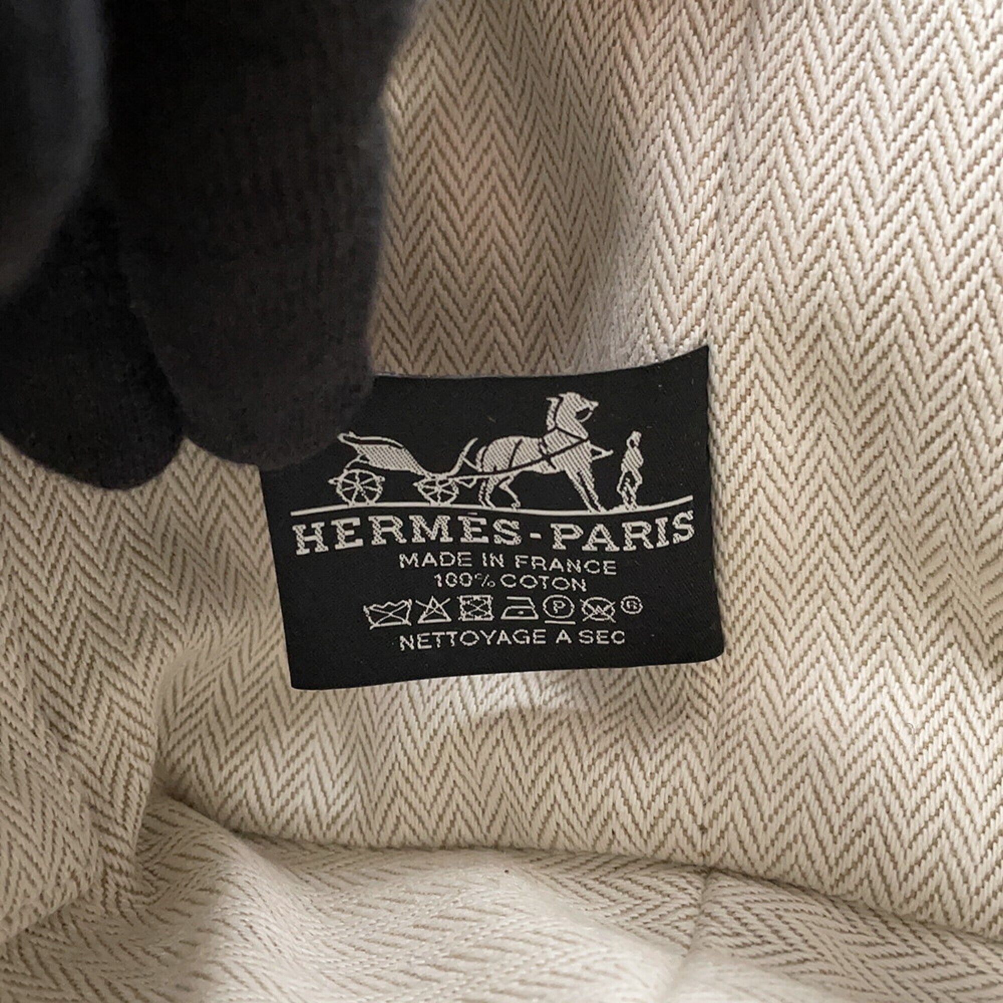 Hermes Black Canvas Handbag Pouch (Pre-Owned)