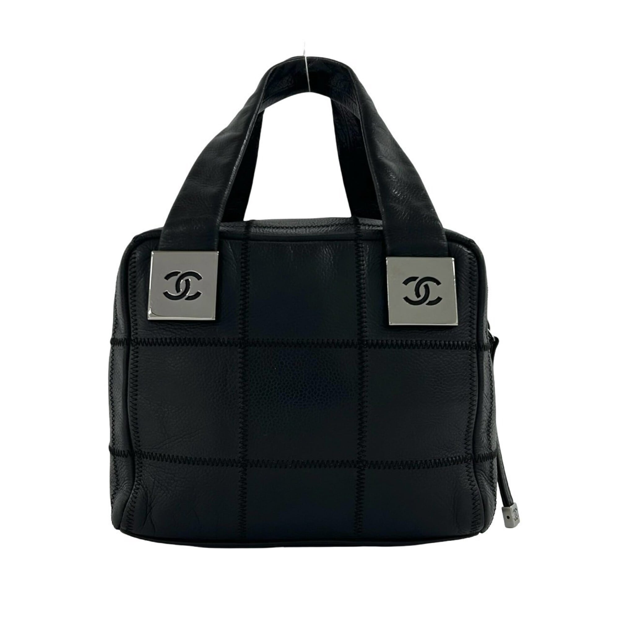 Chanel Black Grained Calfskin Handbag (Pre-Owned)