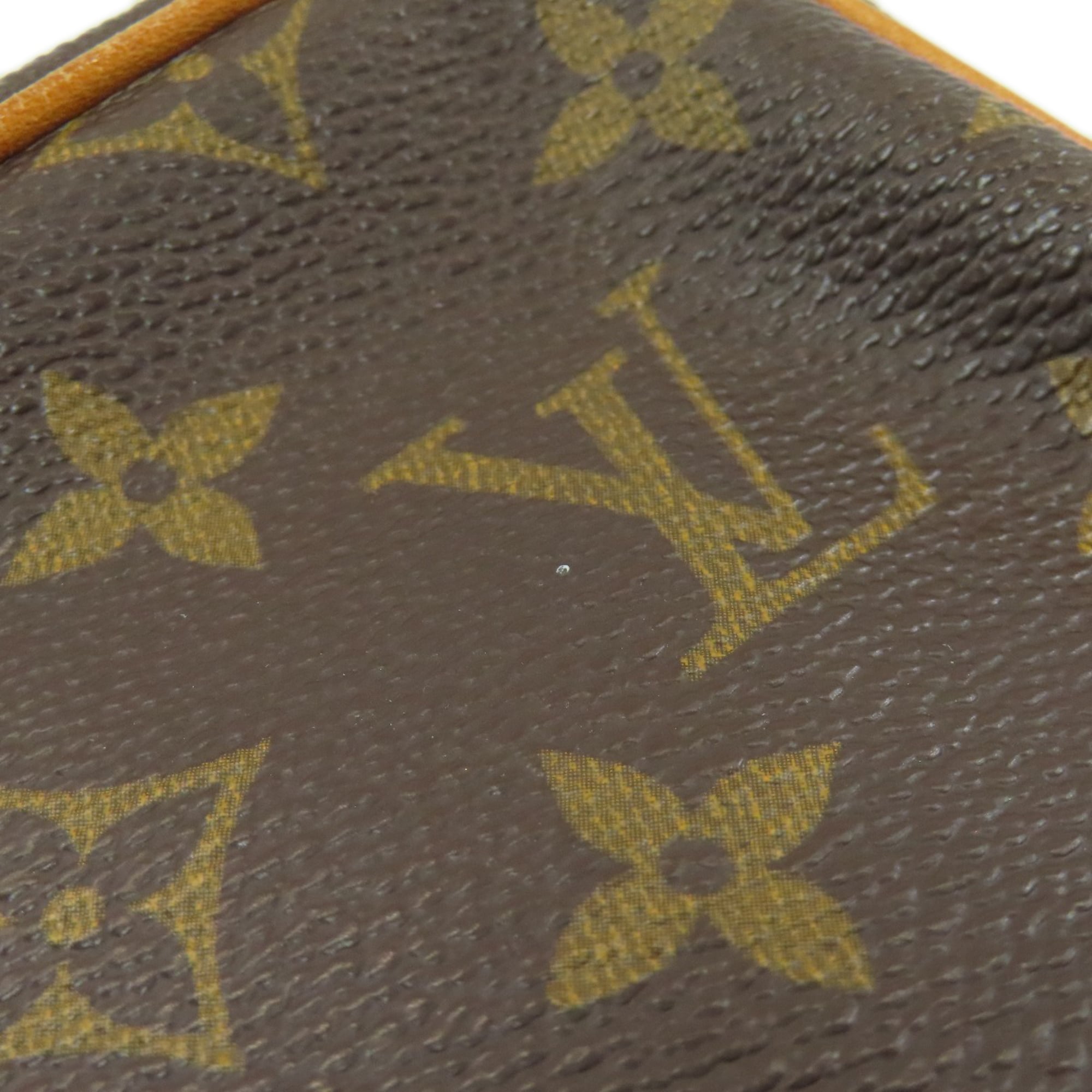 Louis Vuitton Brown Monogram Monogram Canvas Shoulder Bag (Pre-Owned)