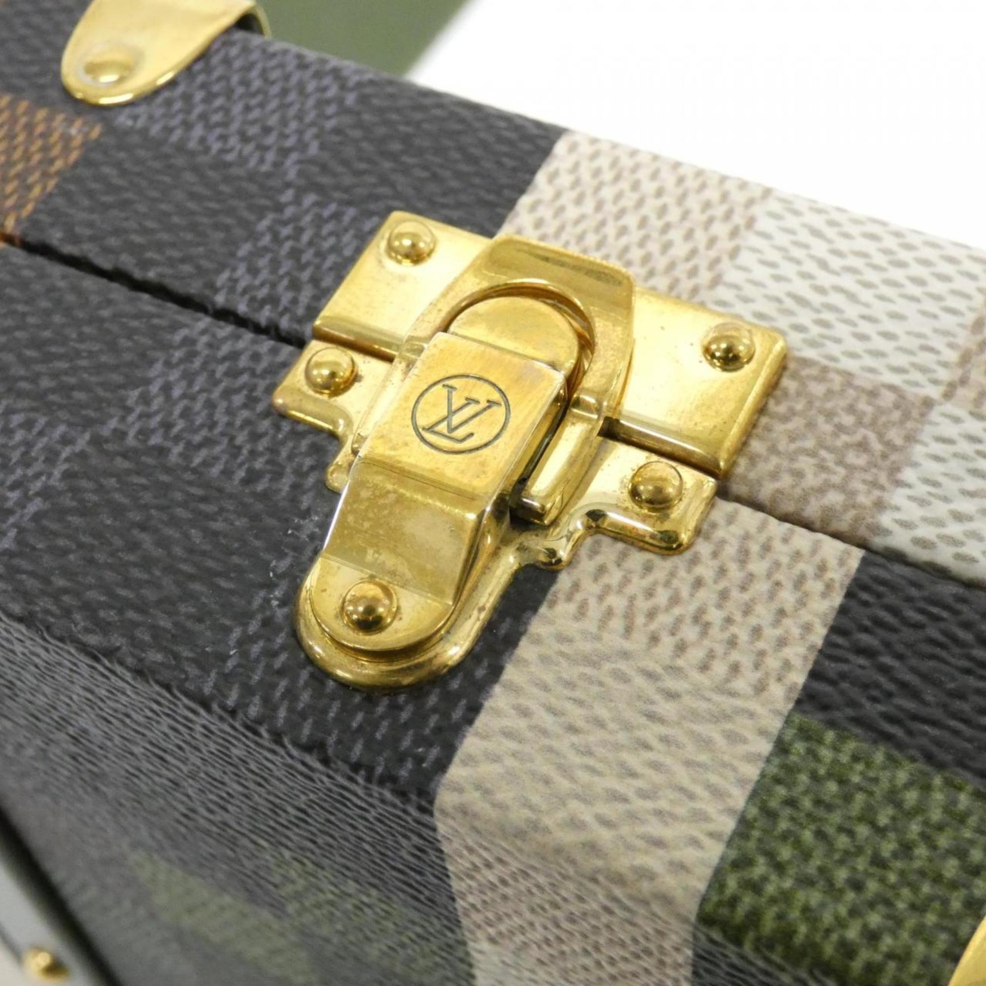 Louis Vuitton Vert Coated Canvas Shoulder Bag (Pre-Owned)