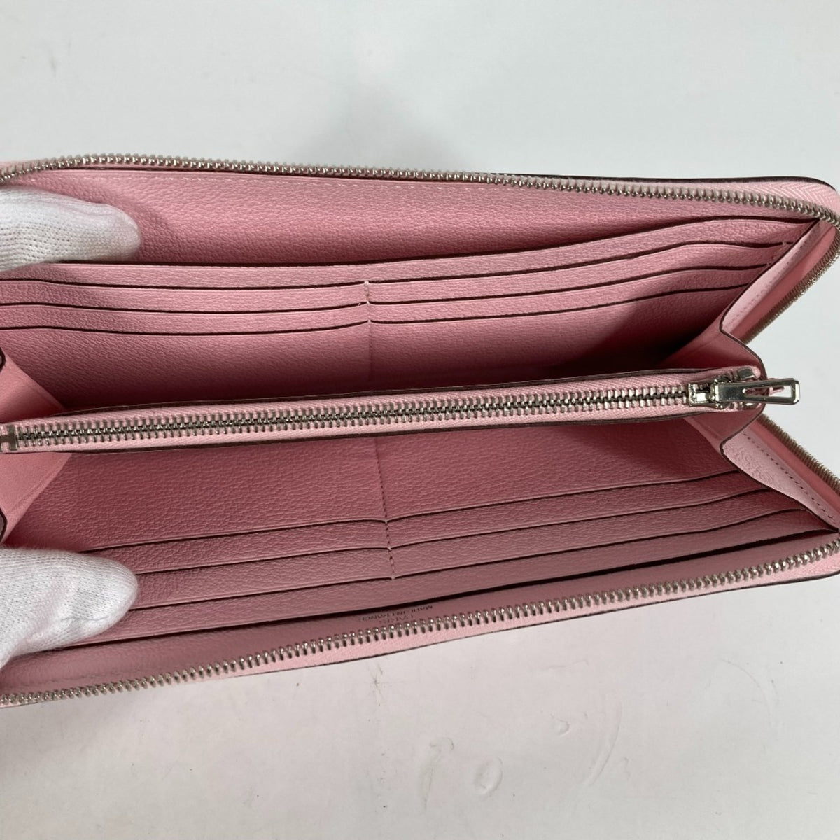 Hermes Pink Swift Leather Long Wallet (Bi-Fold) (Pre-Owned)