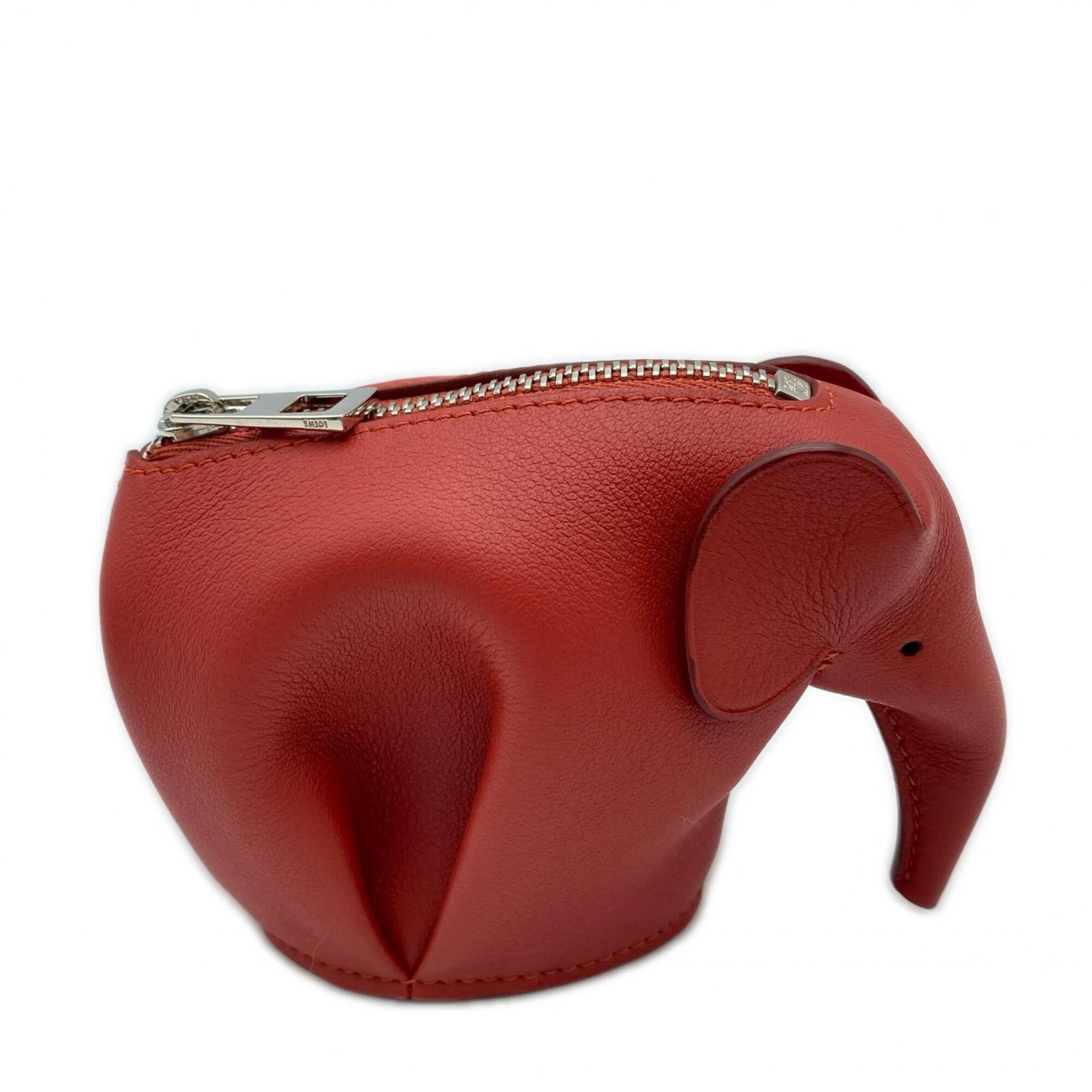 Loewe Red Color Leather Pouch (Pre-Owned)