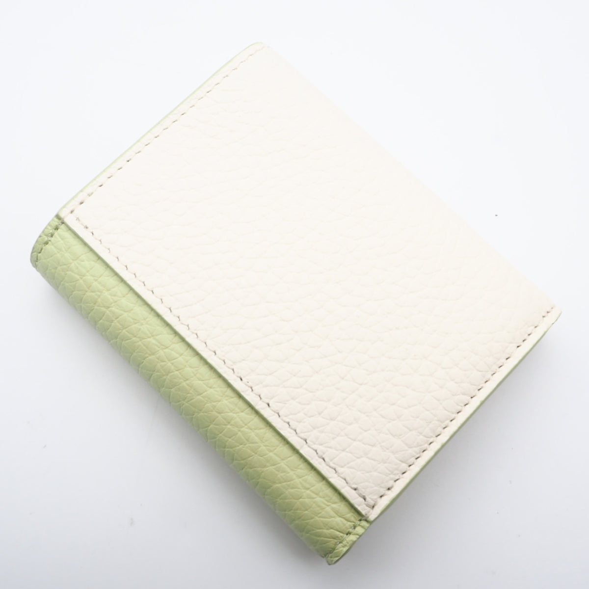 Louis Vuitton Green White Leather Wallet (Tri-Fold) (Pre-Owned)