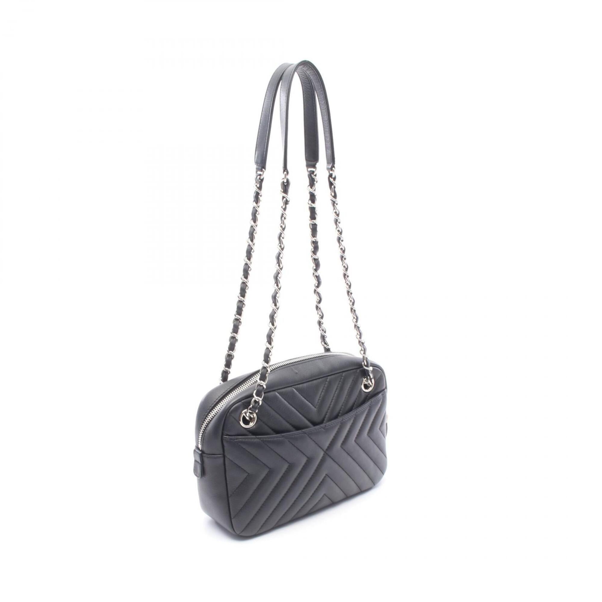 Chanel Black Leather Handbag Shoulder Bag (Pre-Owned)