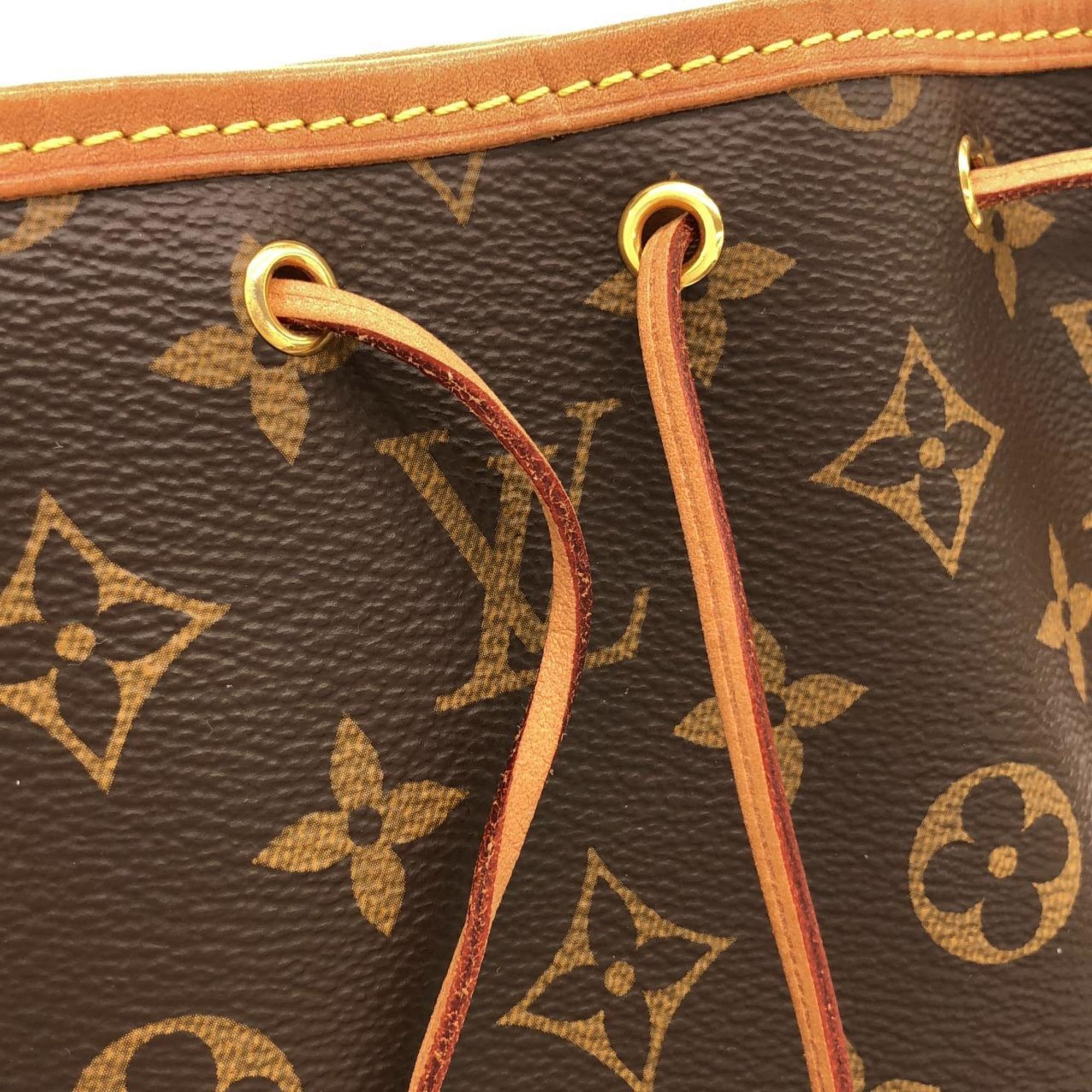 Louis Vuitton Marron Coated Canvas Shoulder Bag (Pre-Owned)
