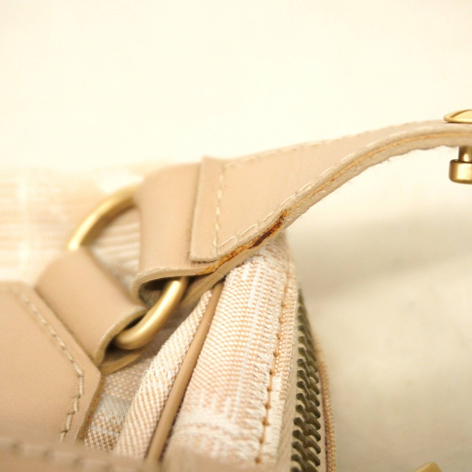 Chanel Beige Nylon Shoulder Bag (Pre-Owned)