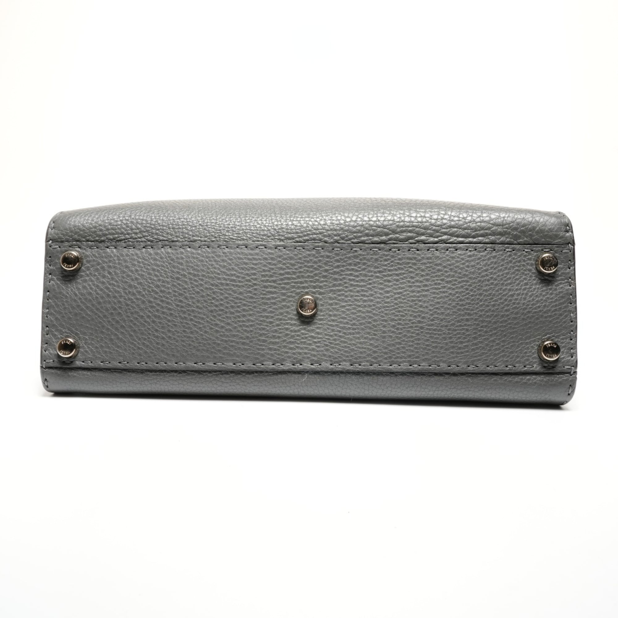 Fendi Peekaboo Gray Leather Handbag (Pre-Owned)