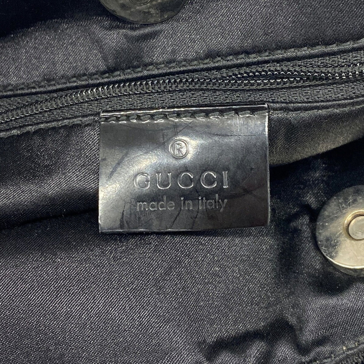 Gucci Black Canvas Shoulder Bag (Pre-Owned)