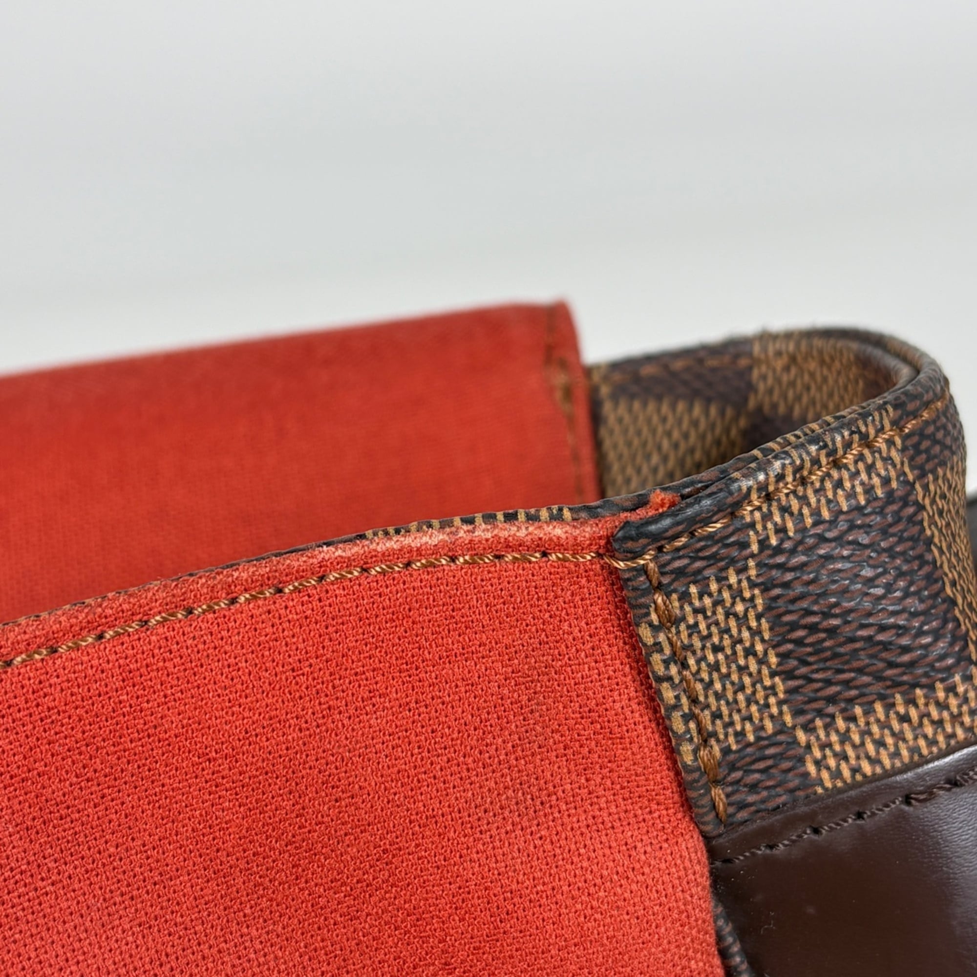 Louis Vuitton Damier Brown Damier Canvas Shoulder Bag (Pre-Owned)