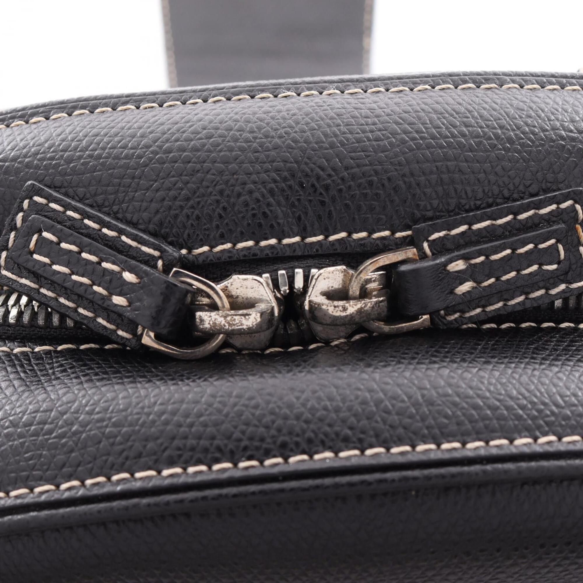 Loewe Black Leather Handbag (Pre-Owned)