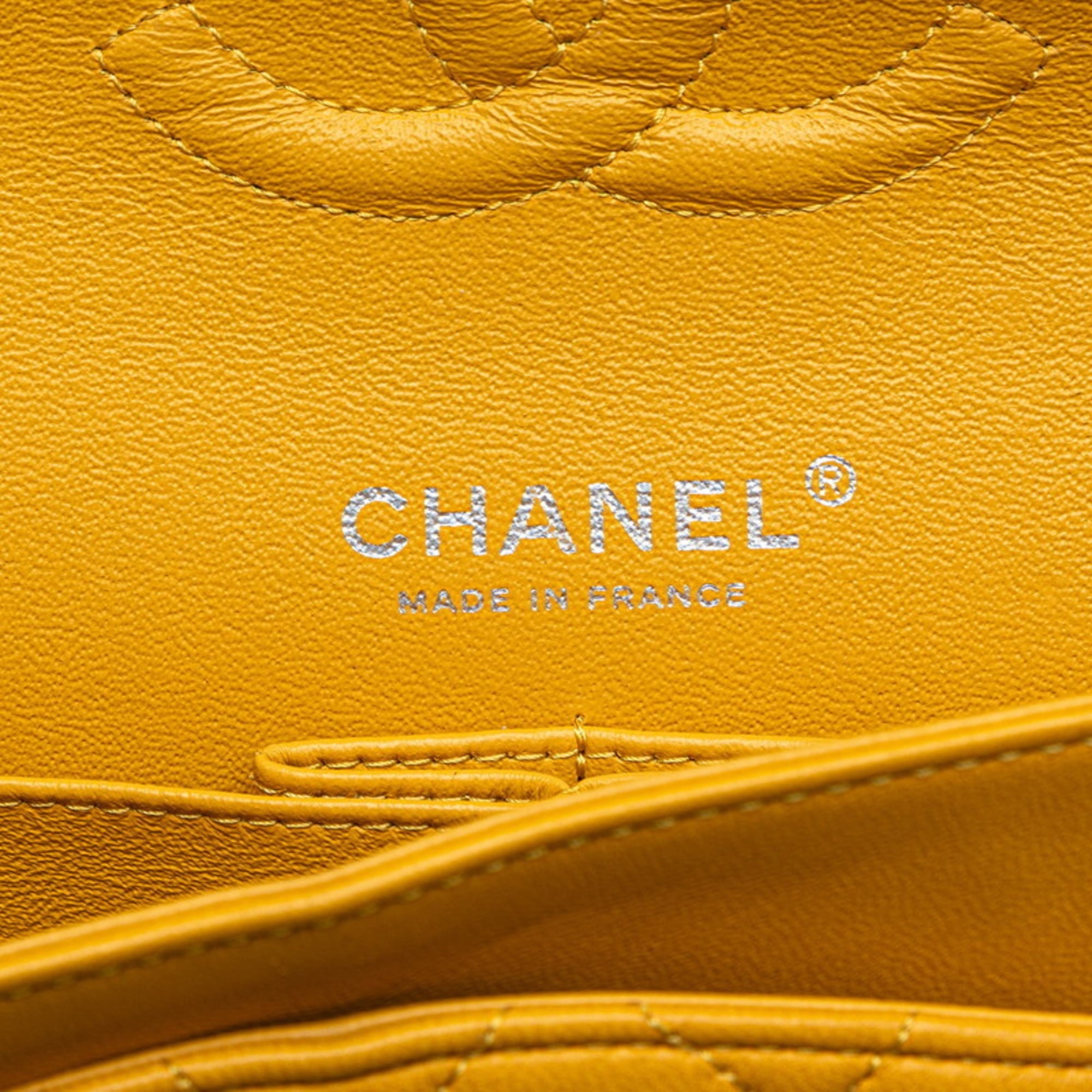 Chanel Silver Yellow Leather Shoulder Bag (Pre-Owned)