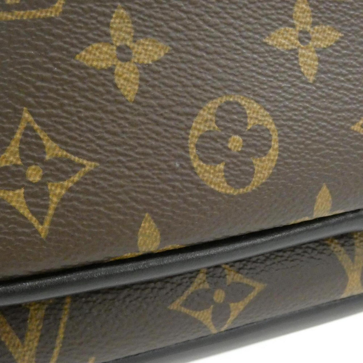 Louis Vuitton Marron Coated Canvas Backpack (Pre-Owned)