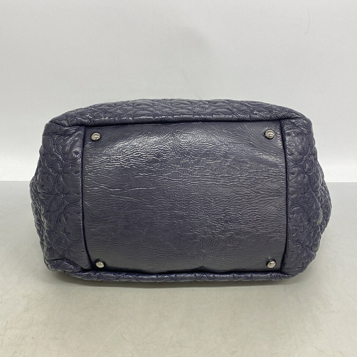 Chanel Navy Leather Shoulder Bag (Pre-Owned)