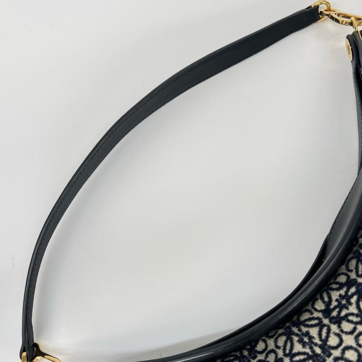 Loewe Black Navy Jacquard Leather Handbag (Pre-Owned)