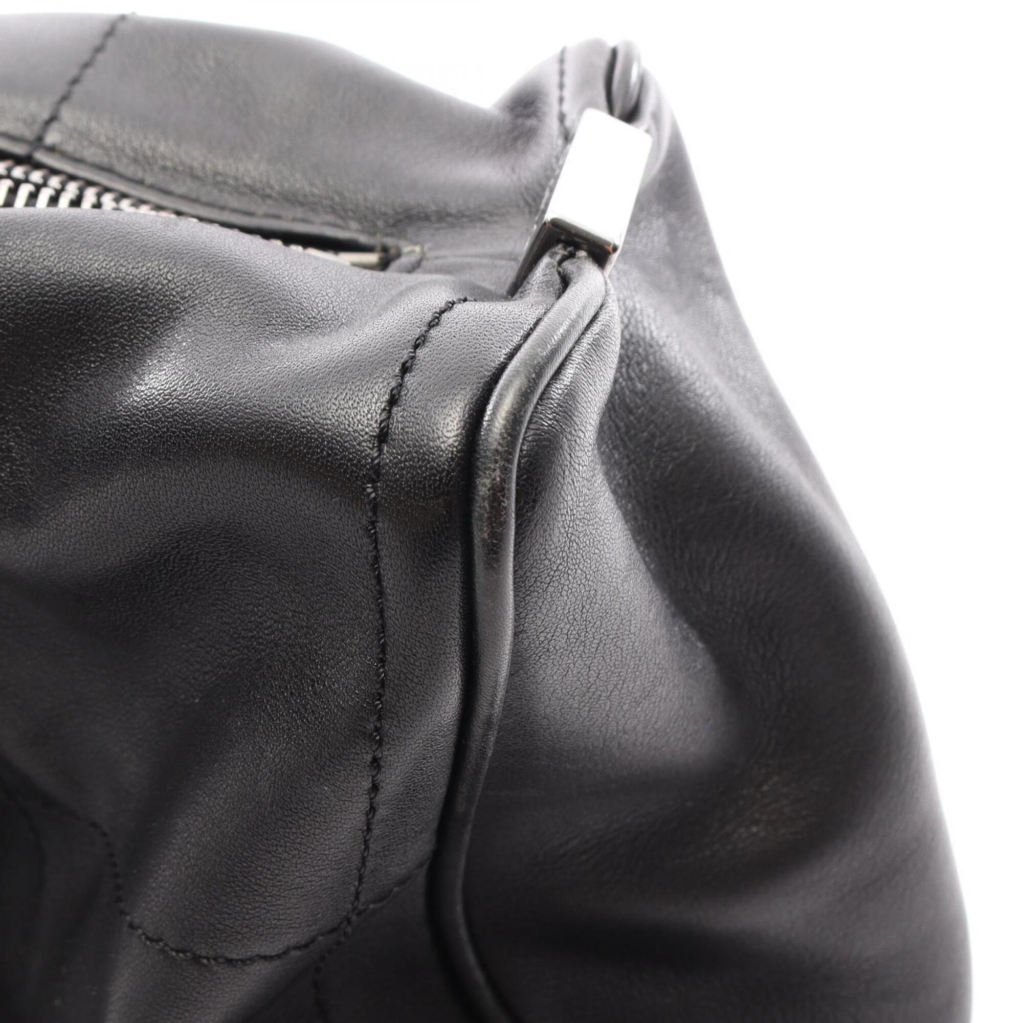 Chanel Black Leather Handbag (Pre-Owned)