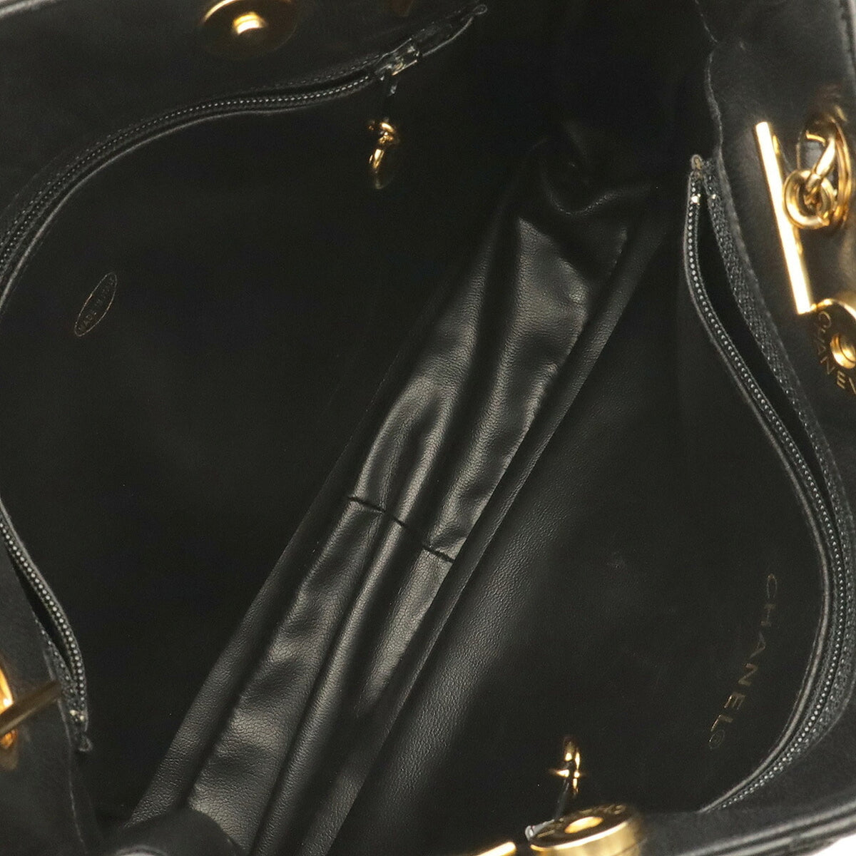 Chanel Black Shoulder Bag Tote Bag (Pre-Owned)