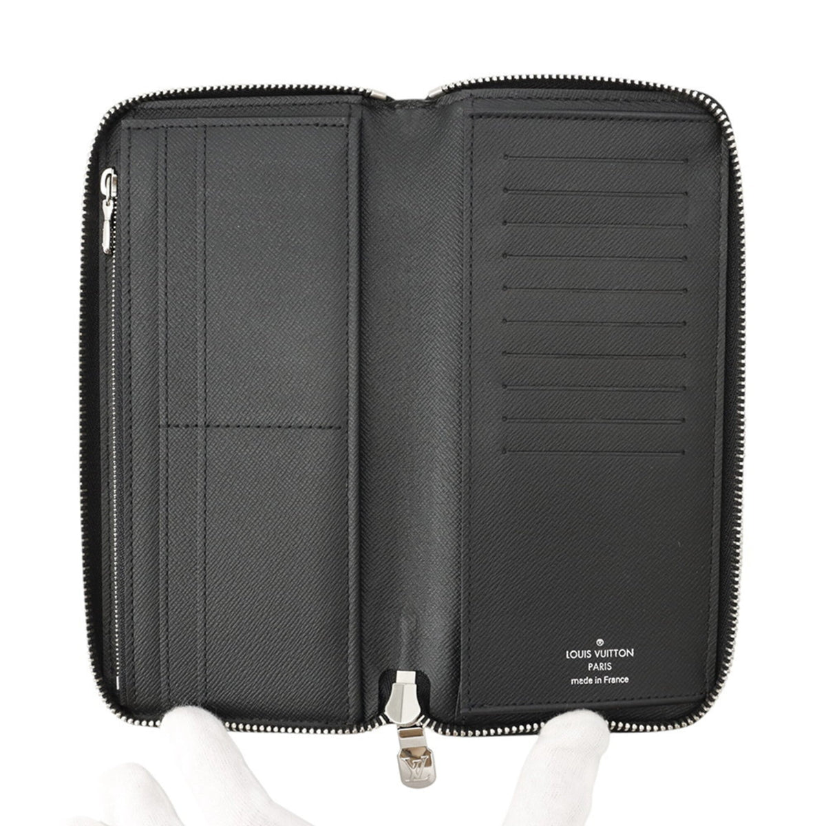 Louis Vuitton Epi Black Noir Epi Leather Long Wallet (Bi-Fold) (Pre-Owned)