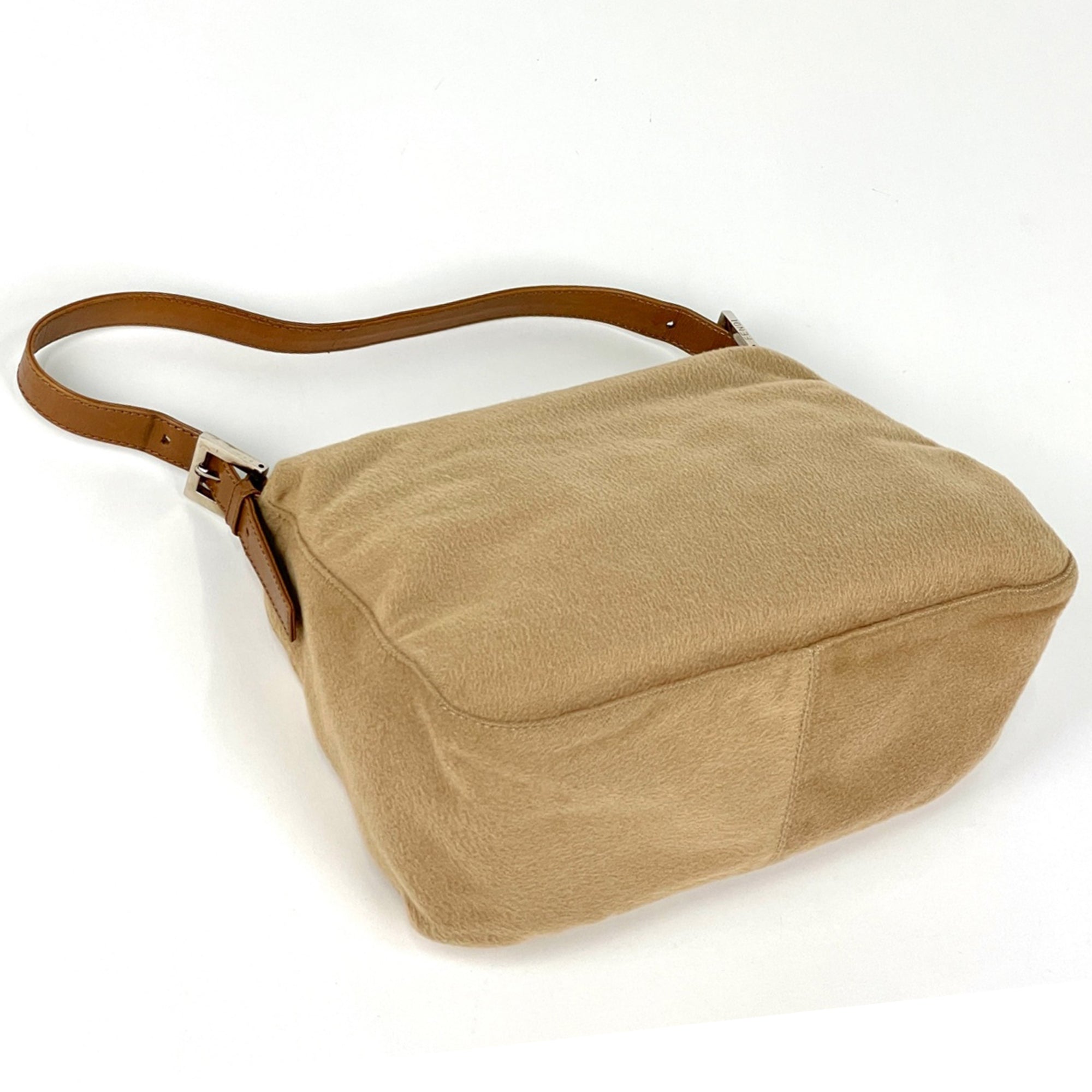 Fendi Beige Brown Fabric Shoulder Bag (Pre-Owned)