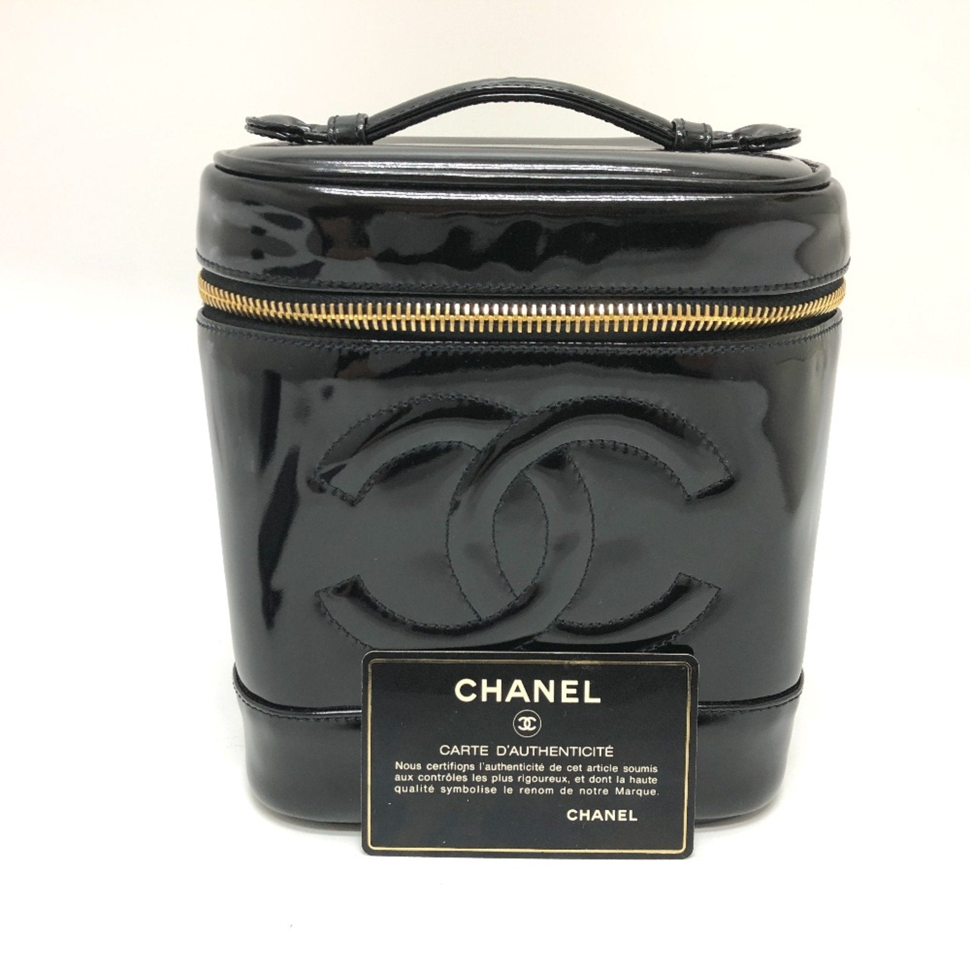 Chanel Black Patent Leather Handbag (Pre-Owned)