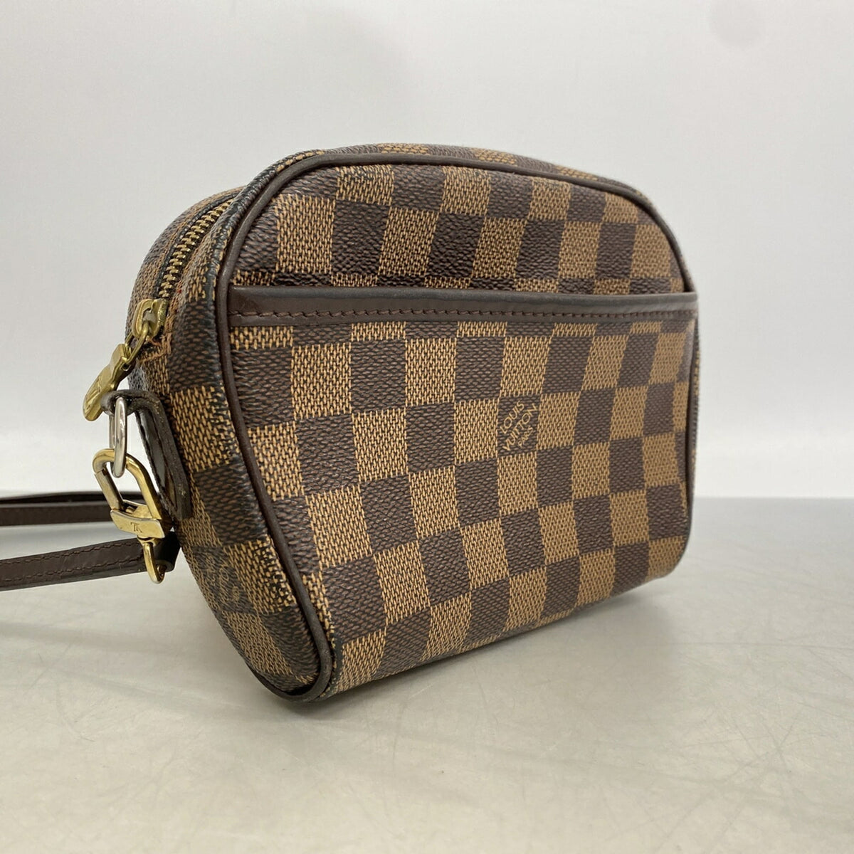 Louis Vuitton Ebene Shoulder Bag (Pre-Owned)