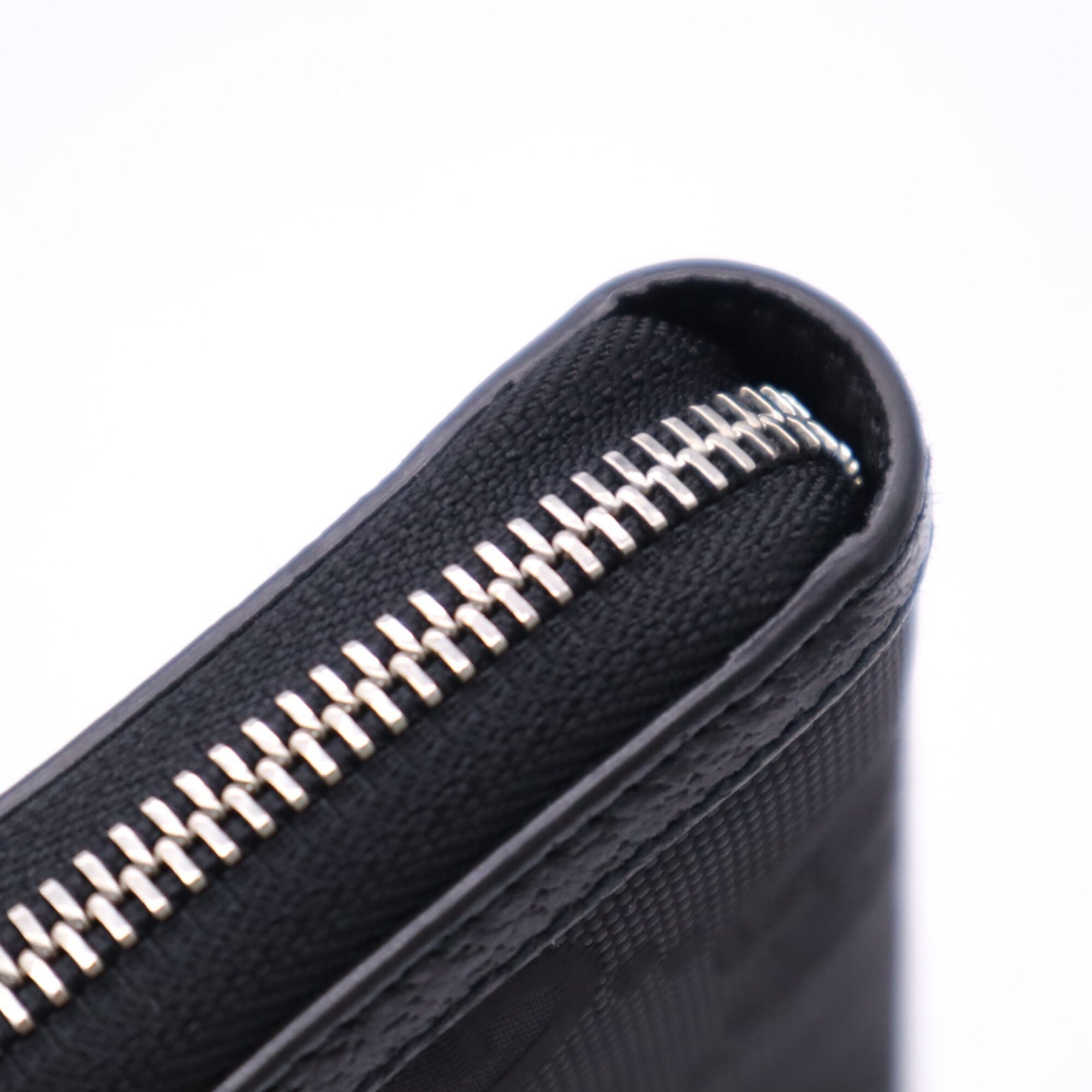Gucci Gold Black Canvas Leather Long Wallet (Bi-Fold) (Pre-Owned)