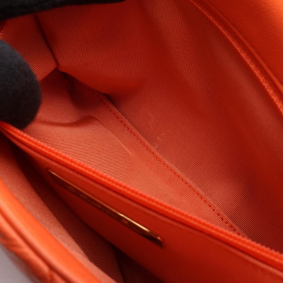 Chanel Orange Leather Handbag Shoulder Bag (Pre-Owned)