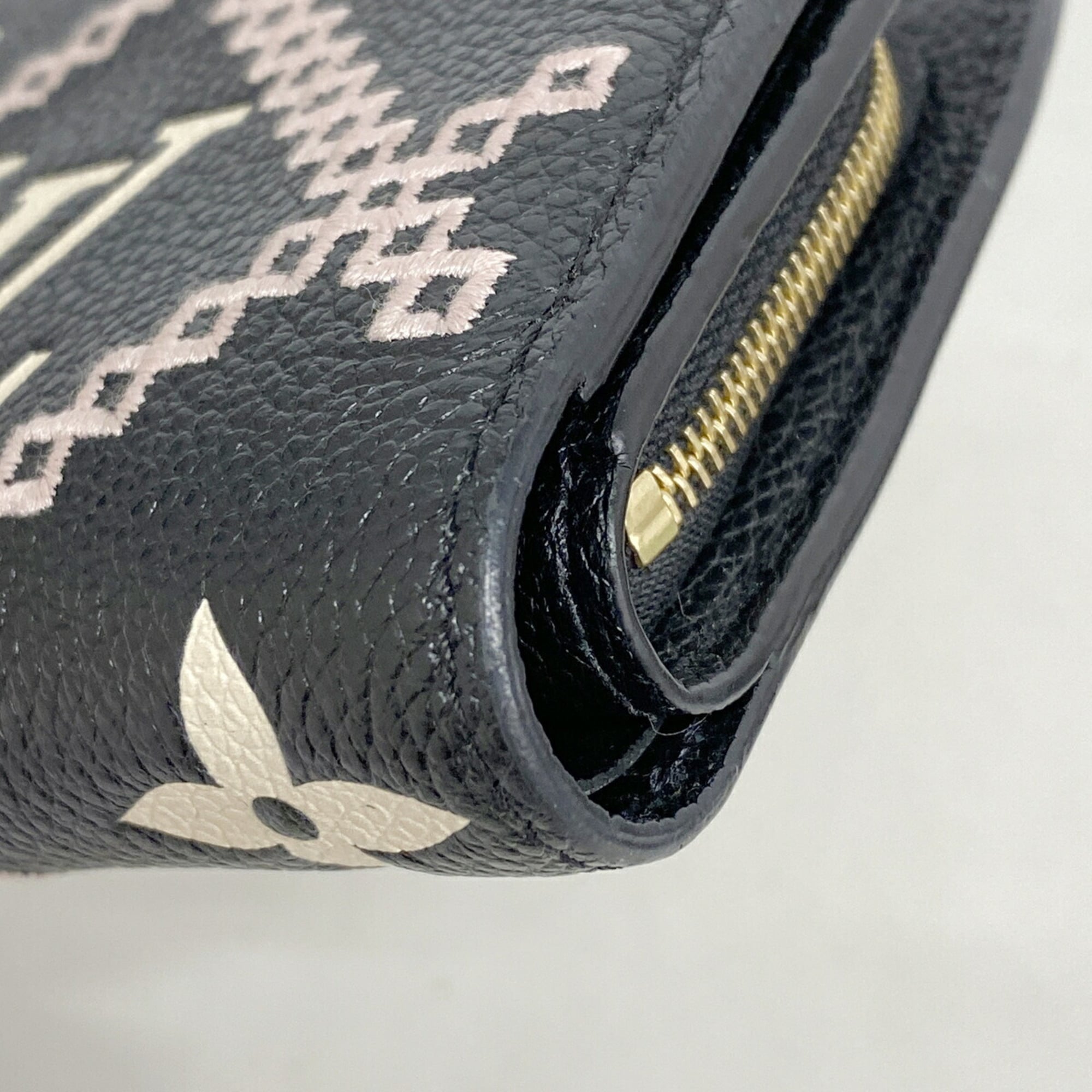 Louis Vuitton Noir Wallet (Bi-Fold) (Pre-Owned)