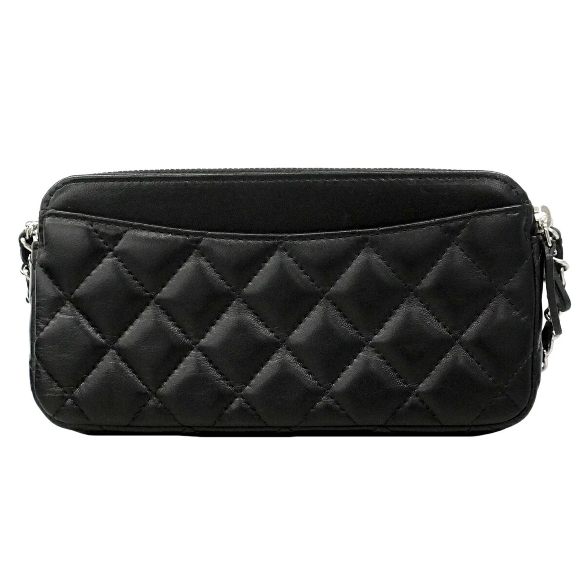 Chanel Black Leather Shoulder Bag (Pre-Owned)