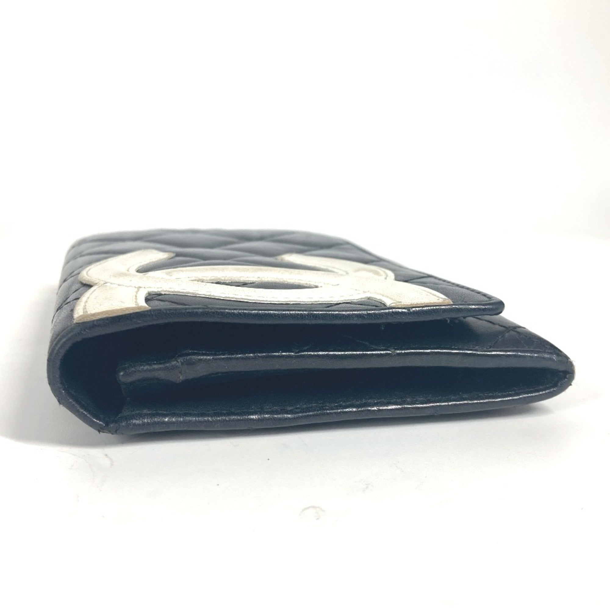 Chanel Black White Leather Bill Wallet (Bi-Fold) (Pre-Owned)