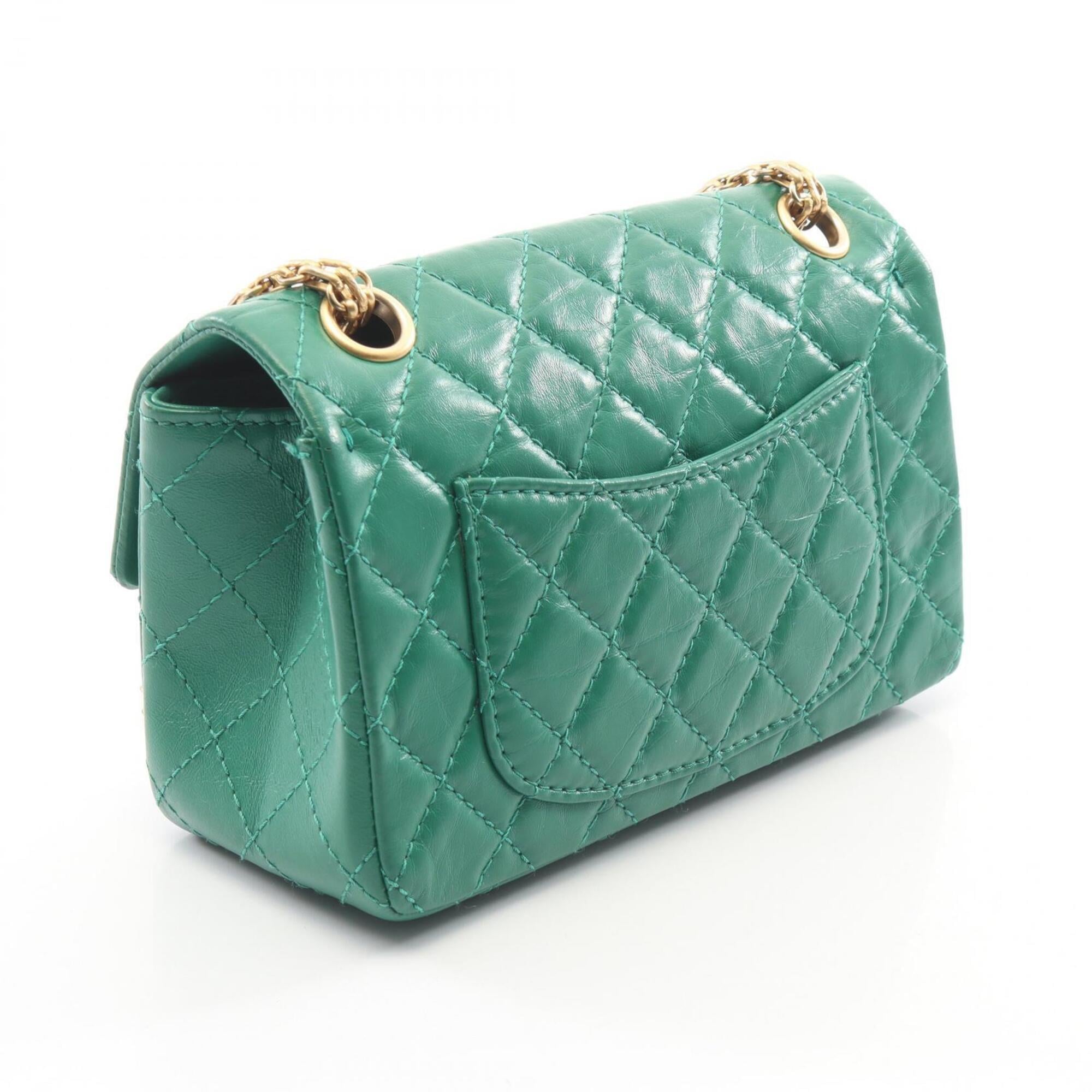 Chanel Green Leather Handbag Shoulder Bag (Pre-Owned)
