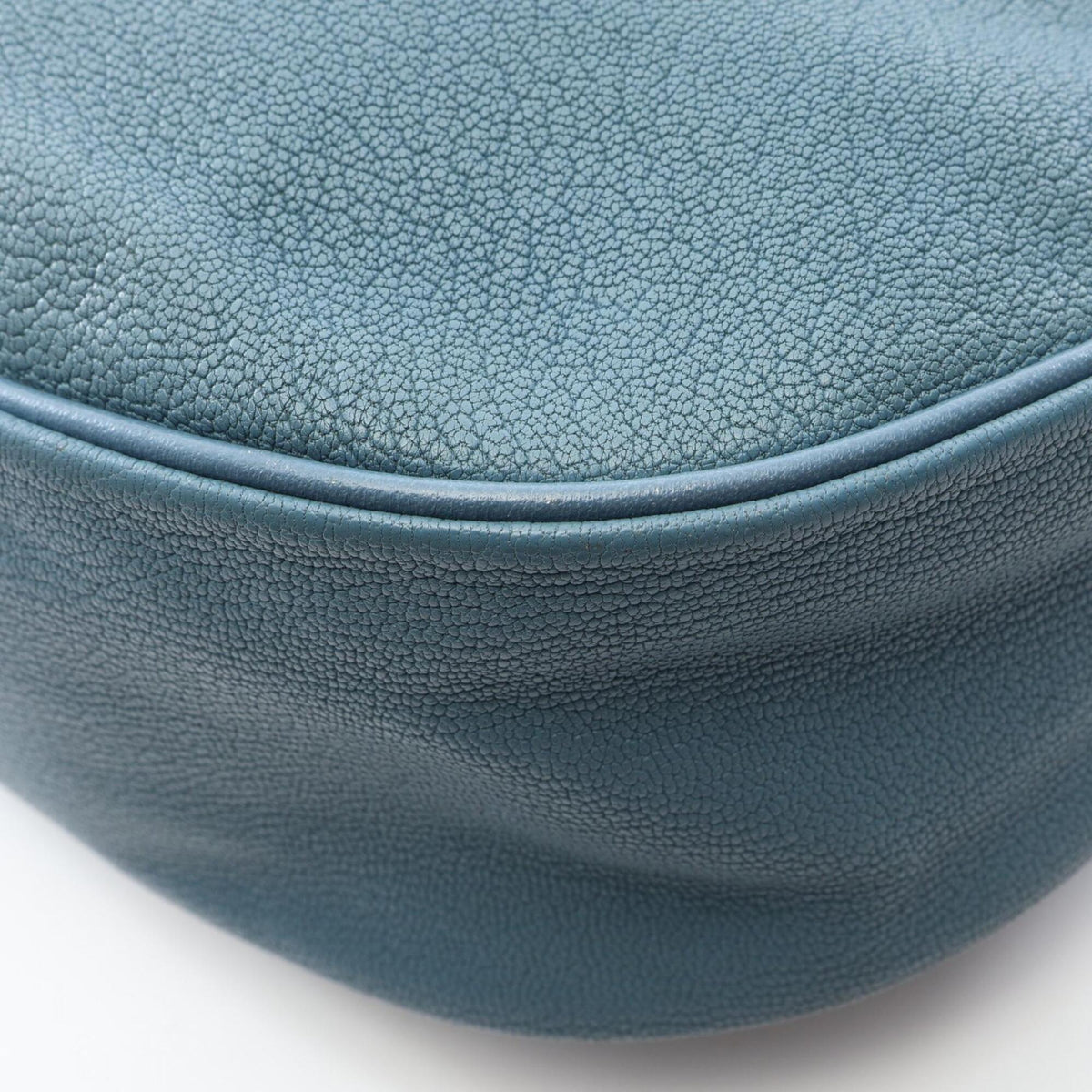 Louis Vuitton Blue Suhali Leather Handbag Shoulder Bag (Pre-Owned)