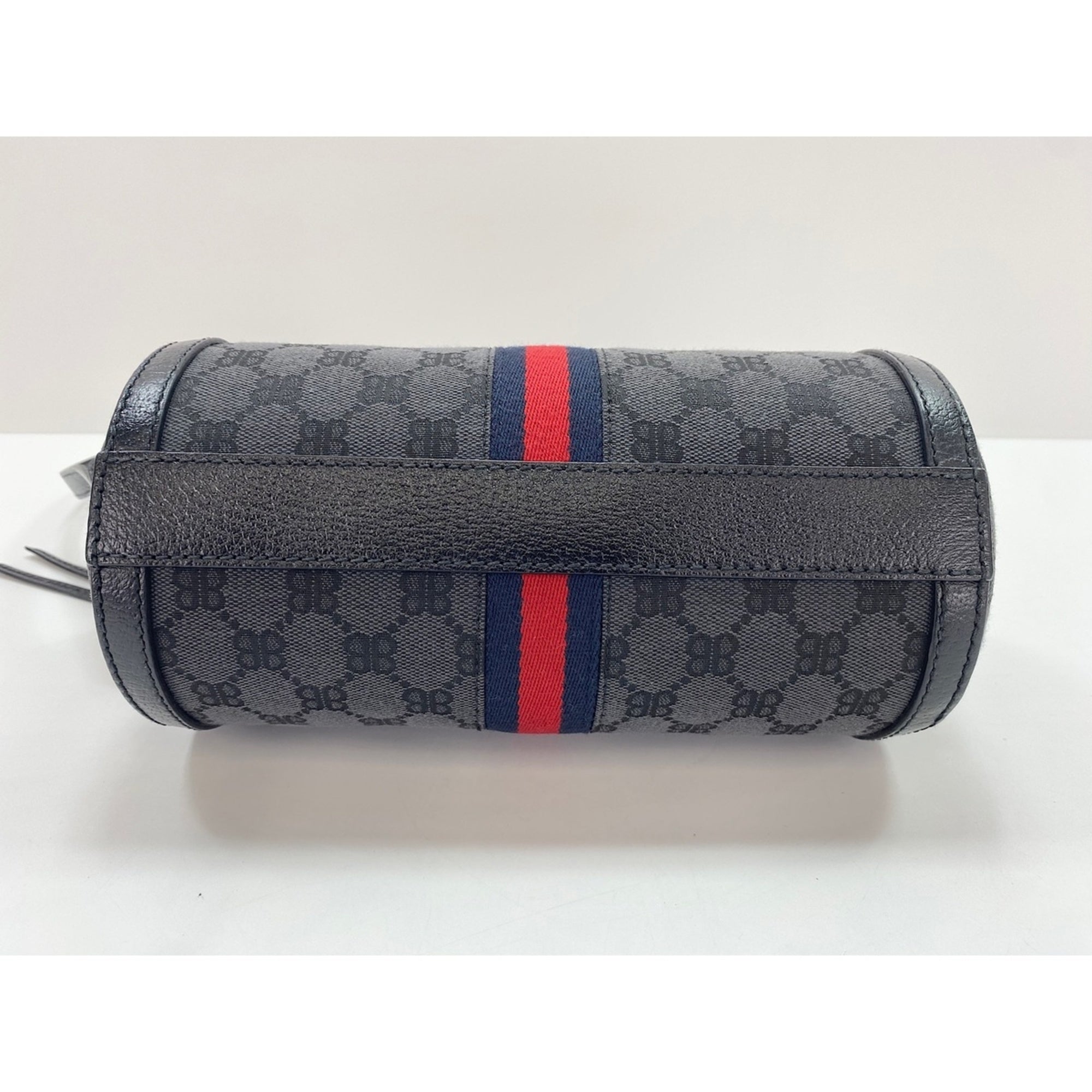 Gucci Black Shoulder Bag (Pre-Owned)