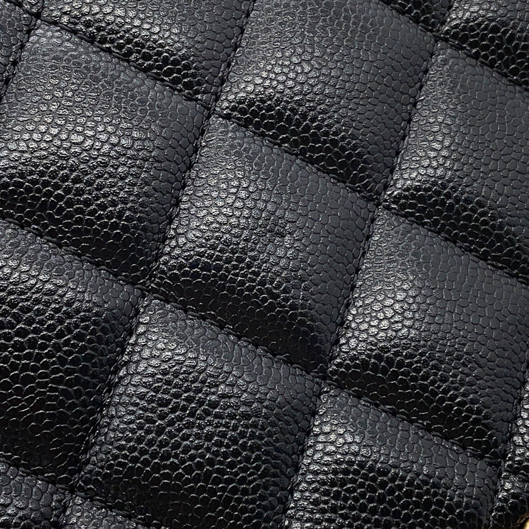 Chanel Matelasse Black Grained Calfskin Handbag Shoulder Bag (Pre-Owned)