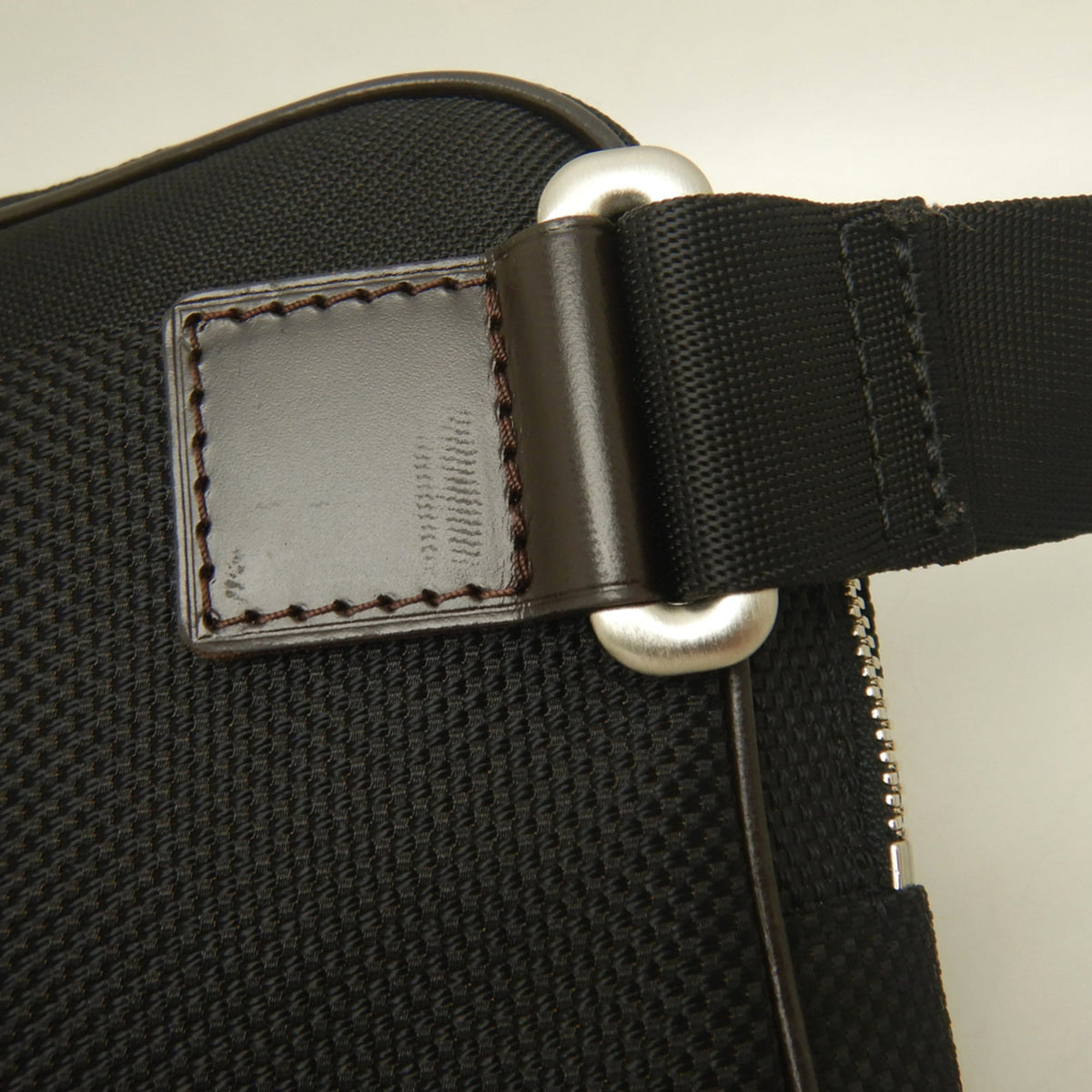 Louis Vuitton Noir Damier Geant Sling Bag (Pre-Owned)
