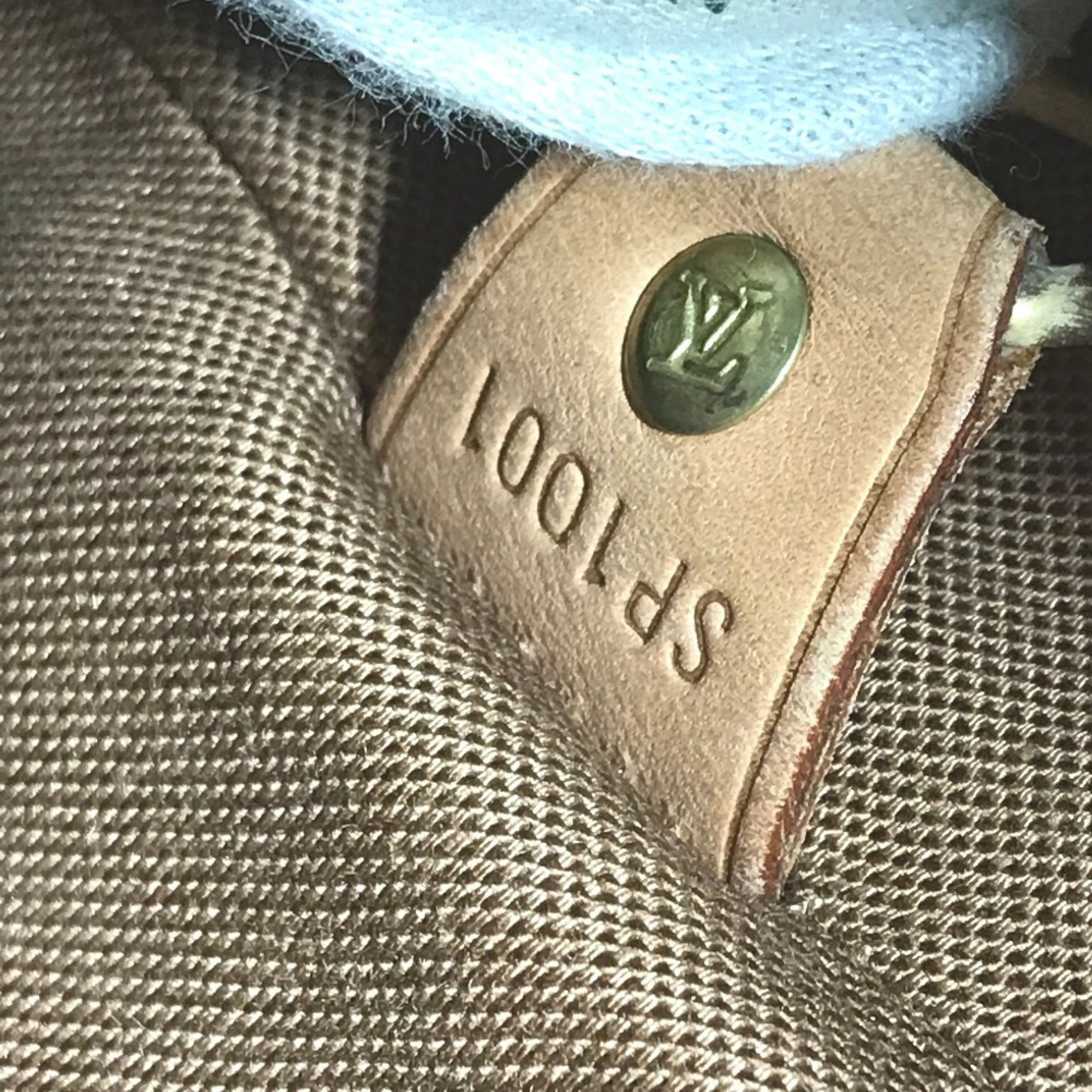 Louis Vuitton Brown Monogram Canvas Messenger Bag Shoulder Bag (Pre-Owned)