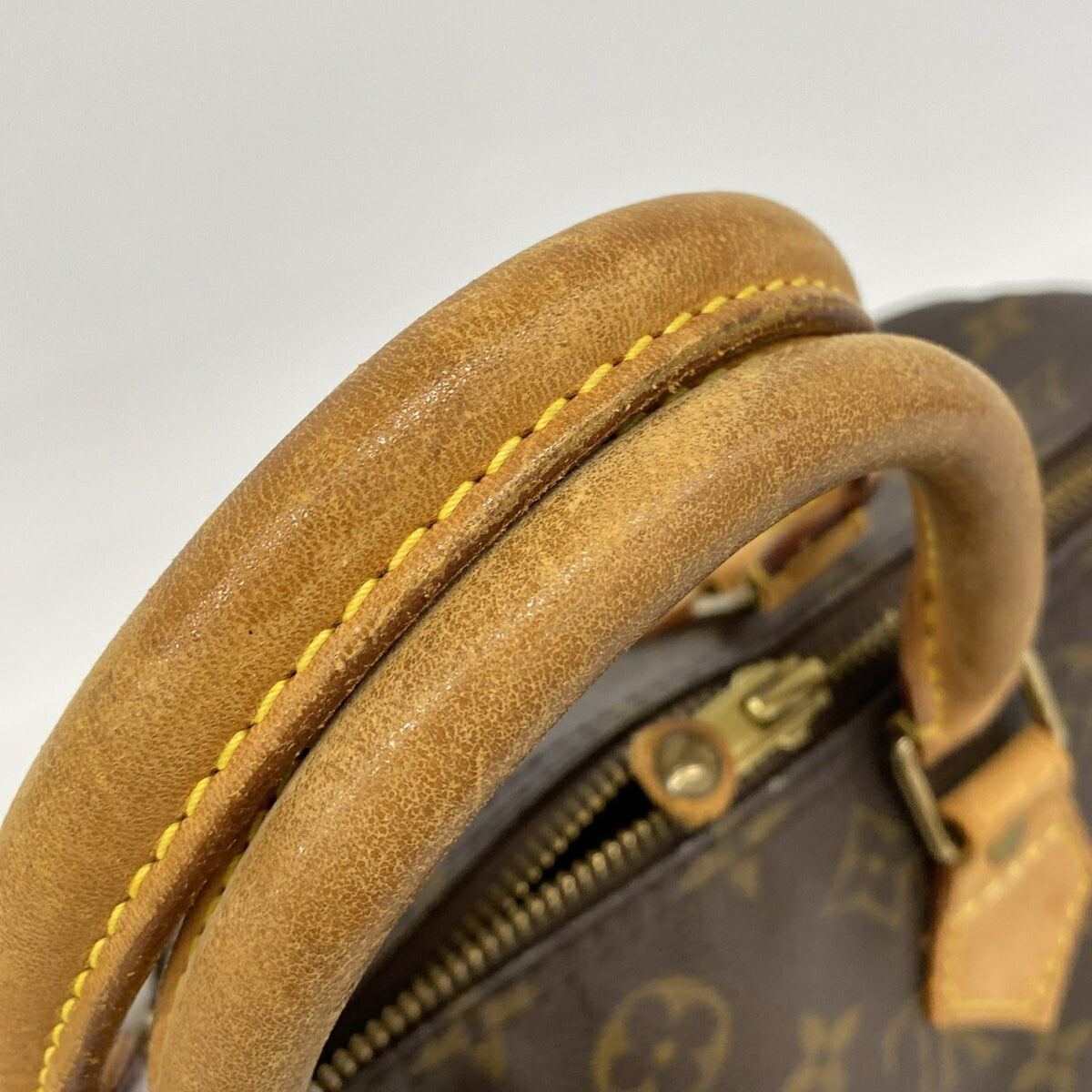 Louis Vuitton Brown Handbag (Pre-Owned)