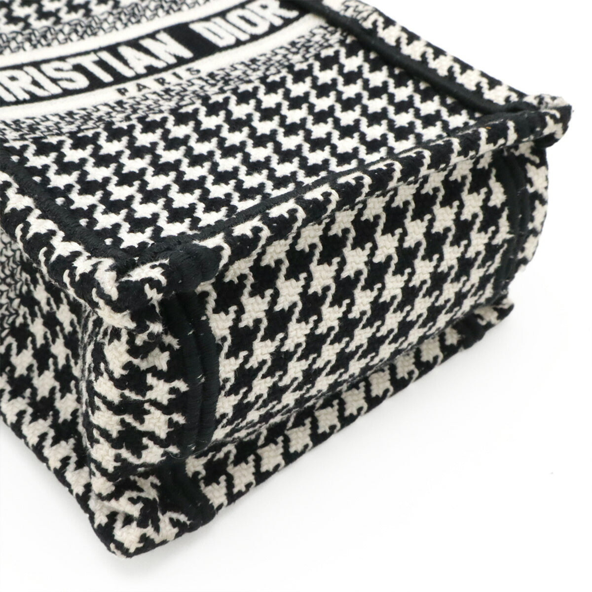 Christian Dior Black White Canvas Shoulder Bag (Pre-Owned)