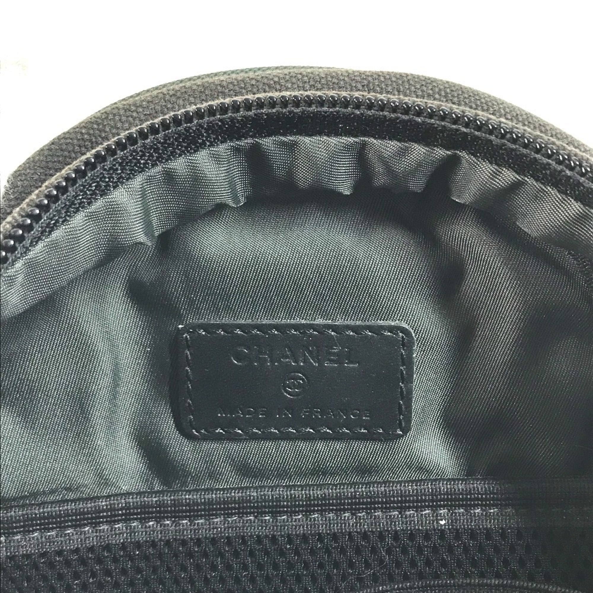 Chanel Black Khaki Canvas Pochette Shoulder Bag (Pre-Owned)