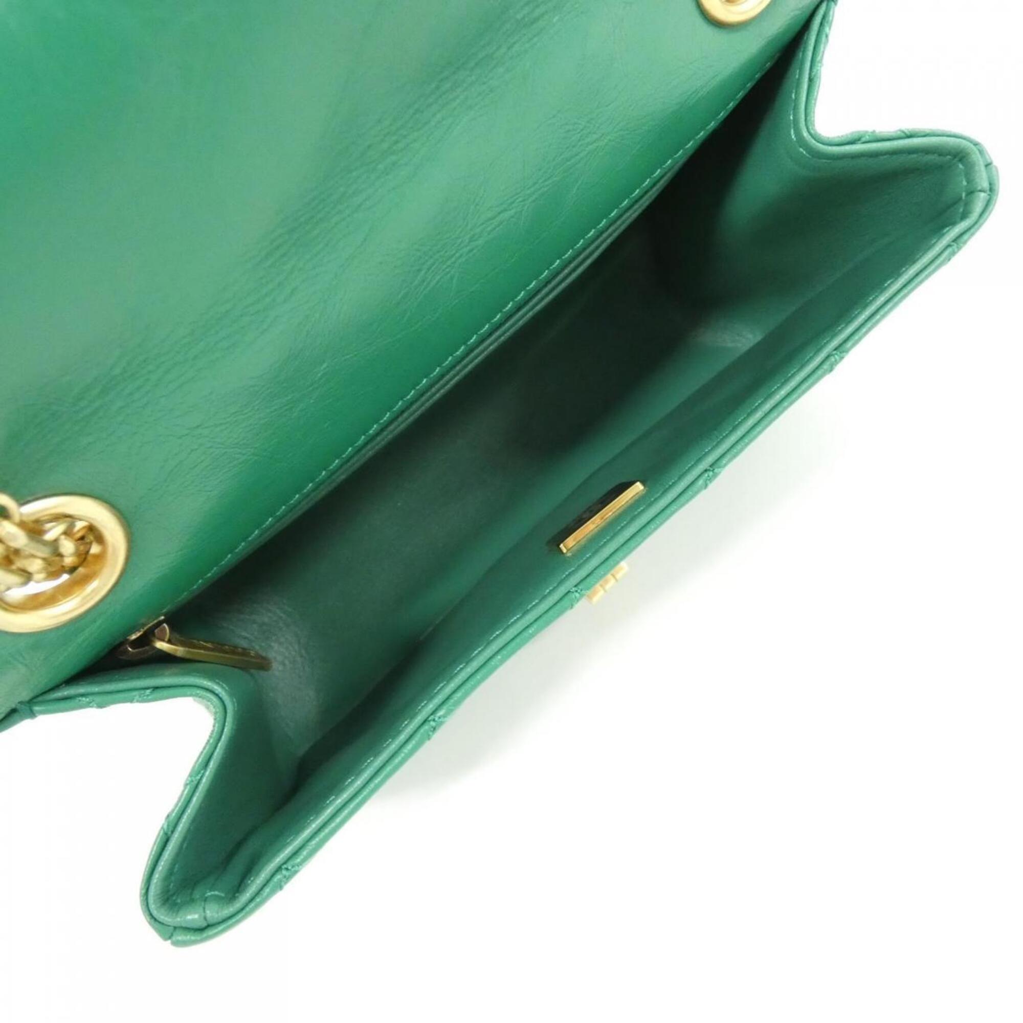 Chanel Green Leather Shoulder Bag (Pre-Owned)
