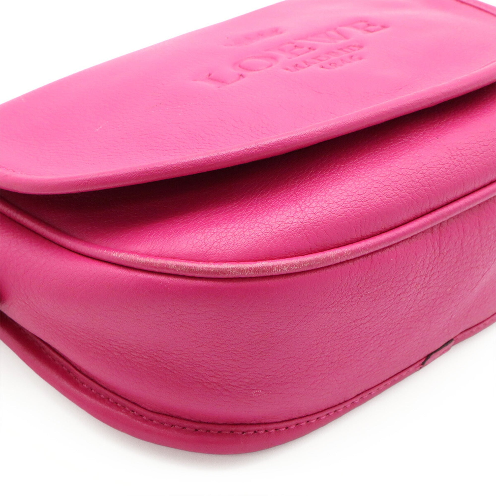 Loewe Pink Leather Pochette Shoulder Bag (Pre-Owned)