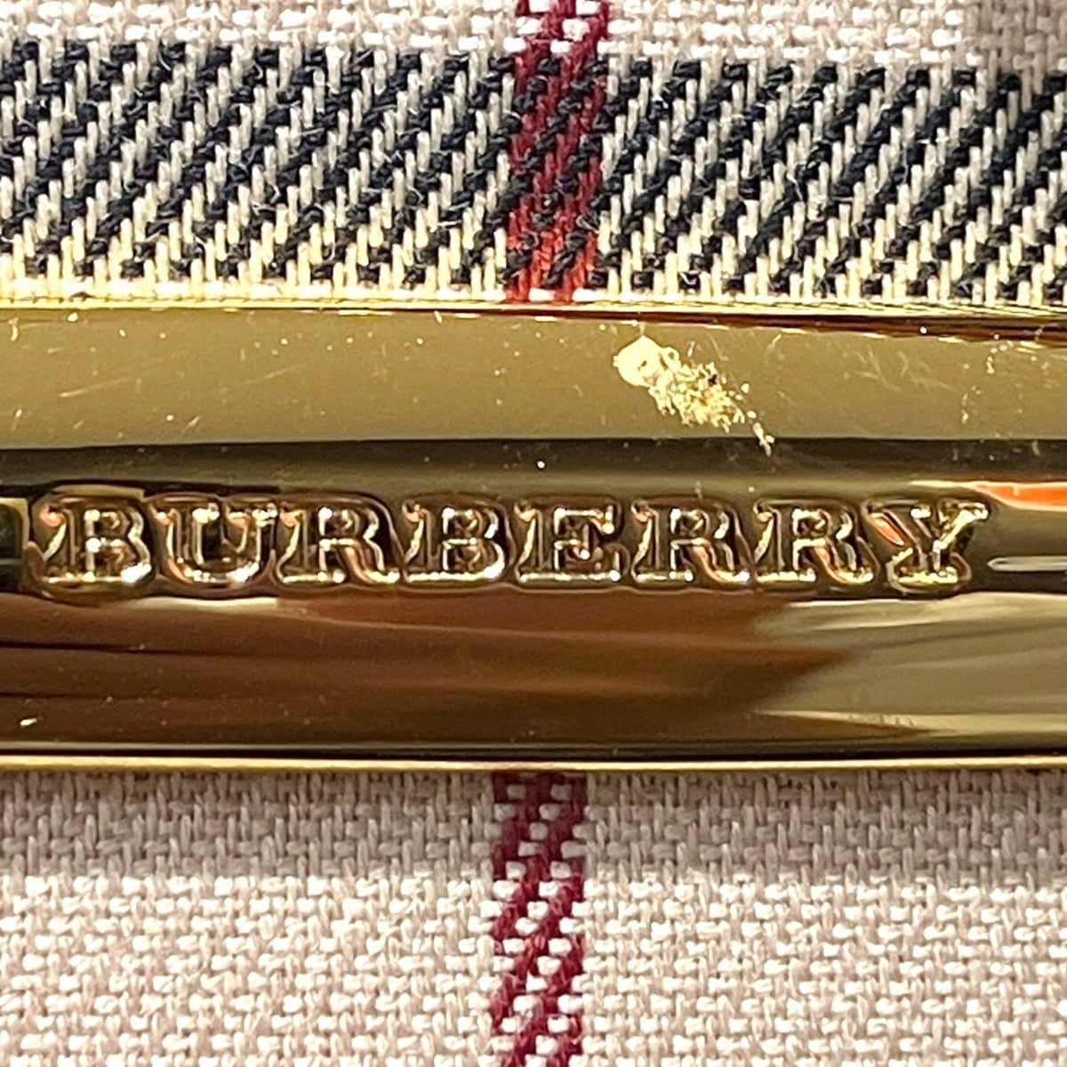 Burberry Beige Leather Shoulder Bag (Pre-Owned)